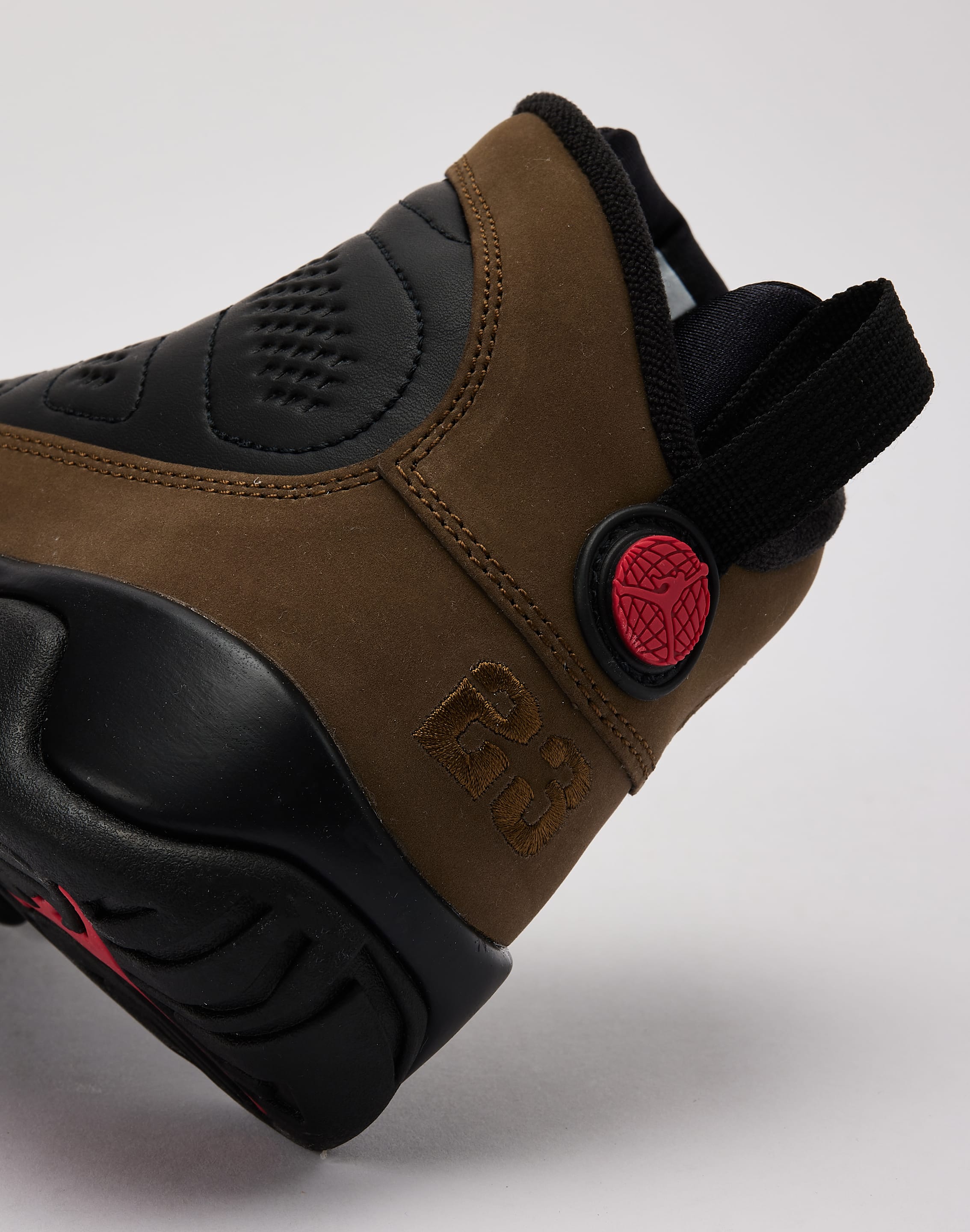 Jordan Air Jordan Retro 'Olive' Grade-School – DTLR