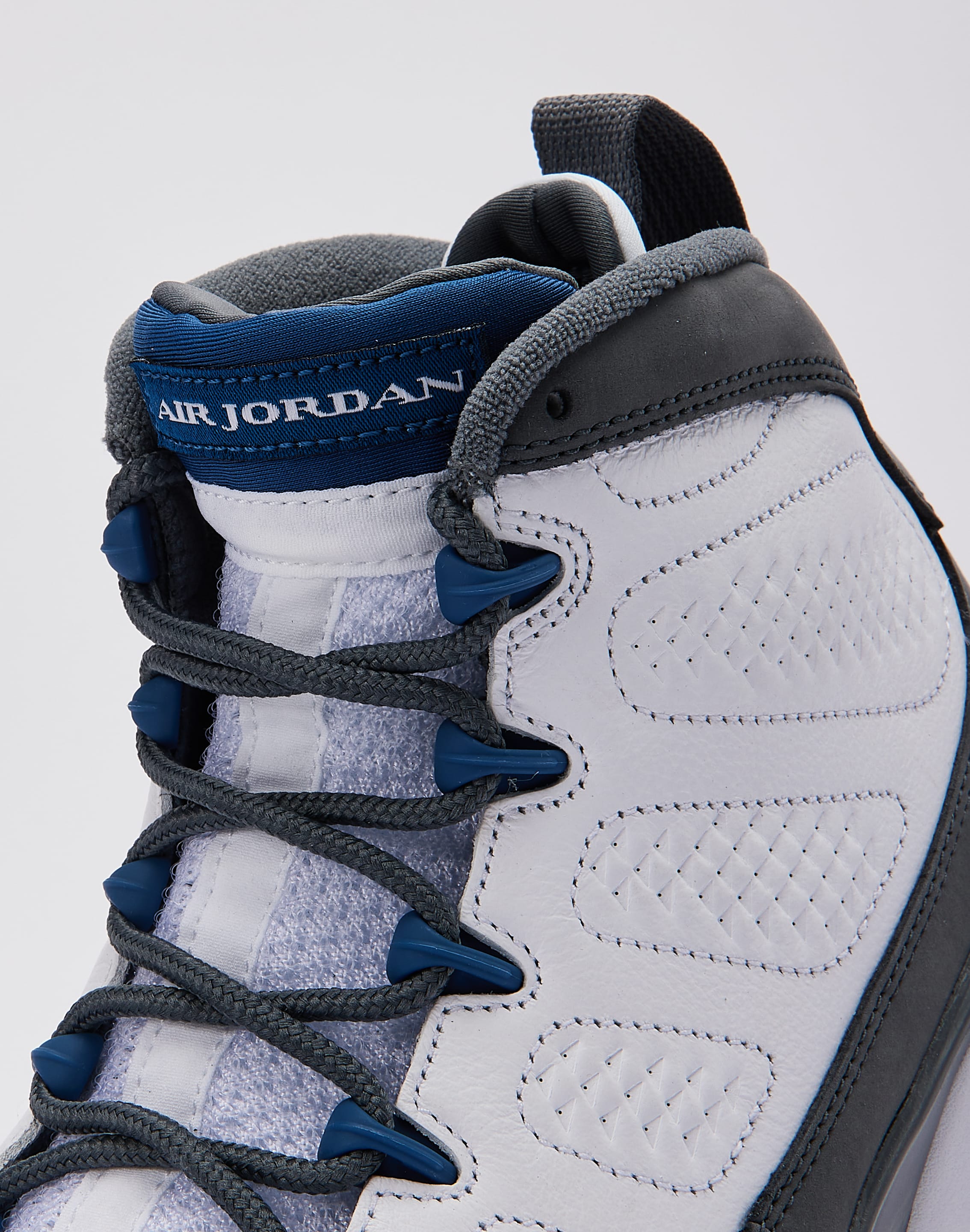 dtlr.com is where to buy