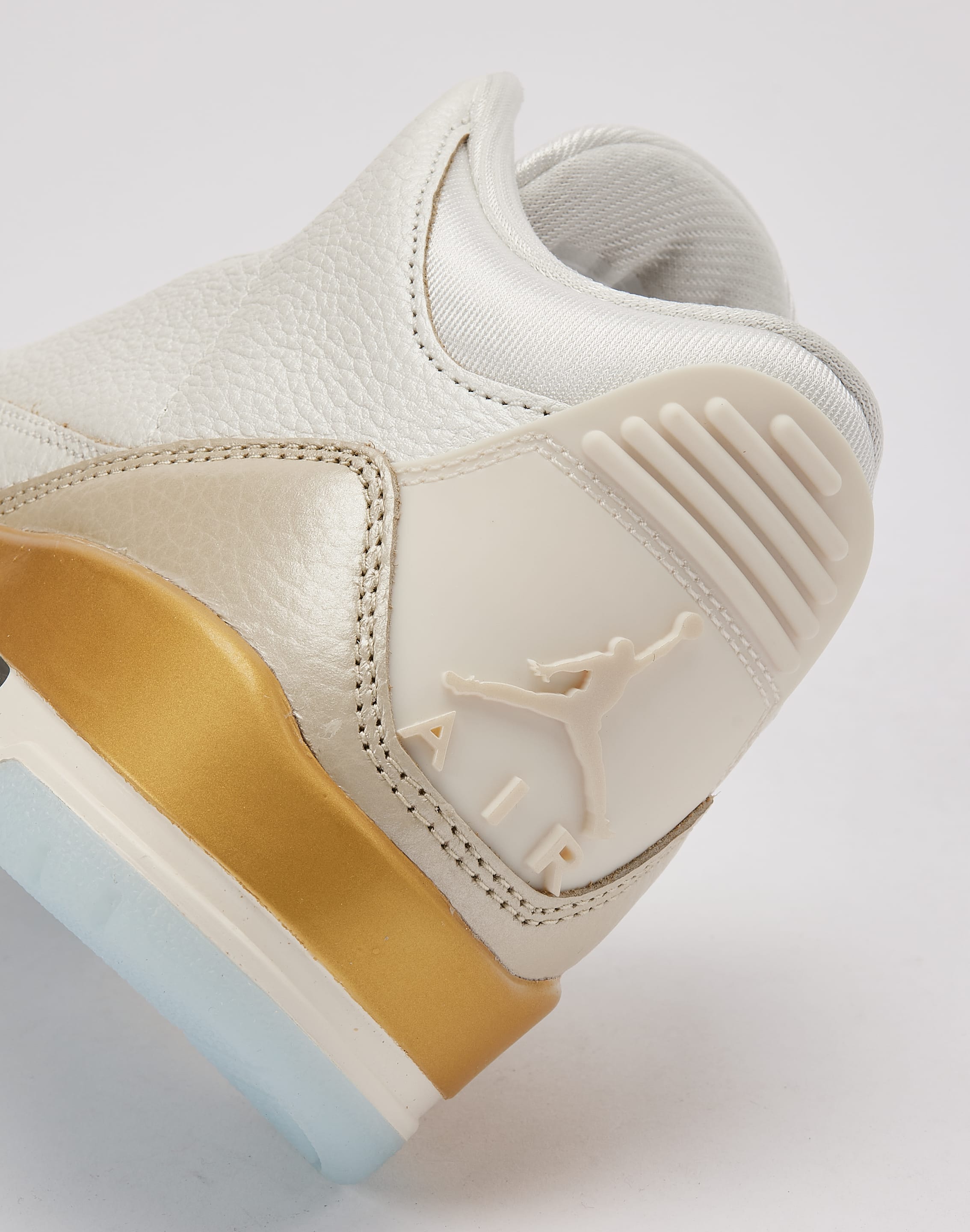 dtlr.com is where to buy