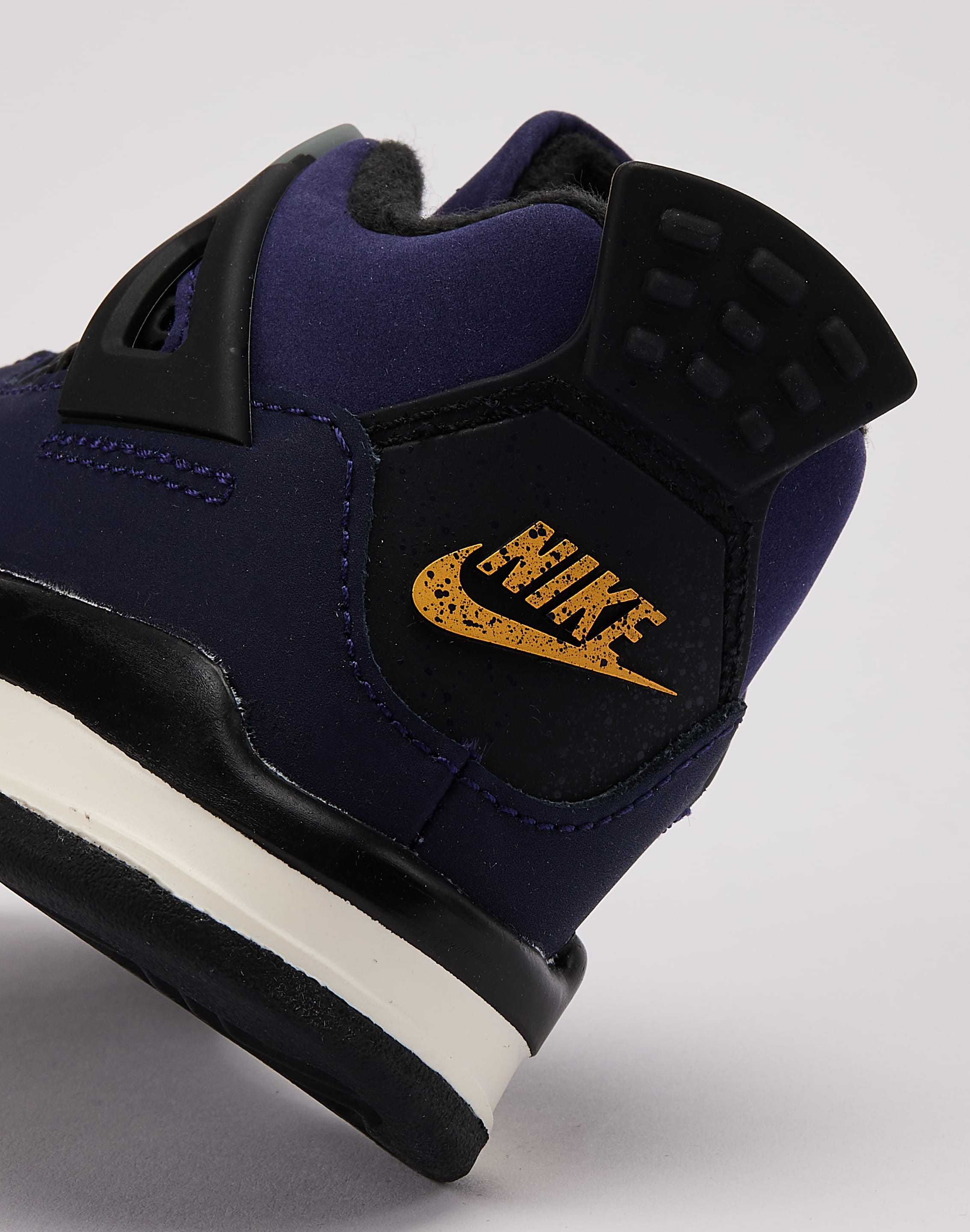 dtlr.com is where to buy