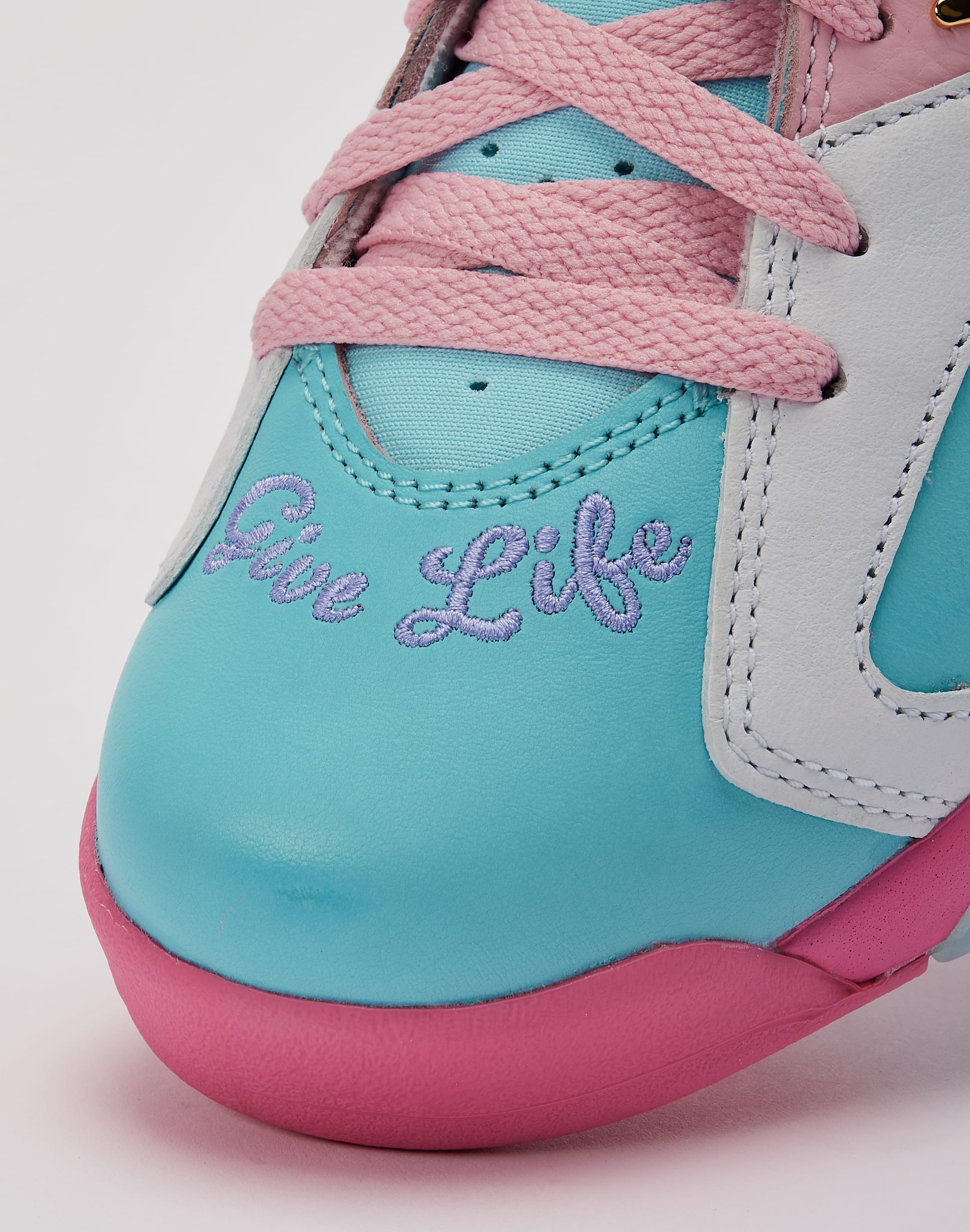 Jordan Air Jordan Retro 'Doernbecher Freestyle' – DTLR