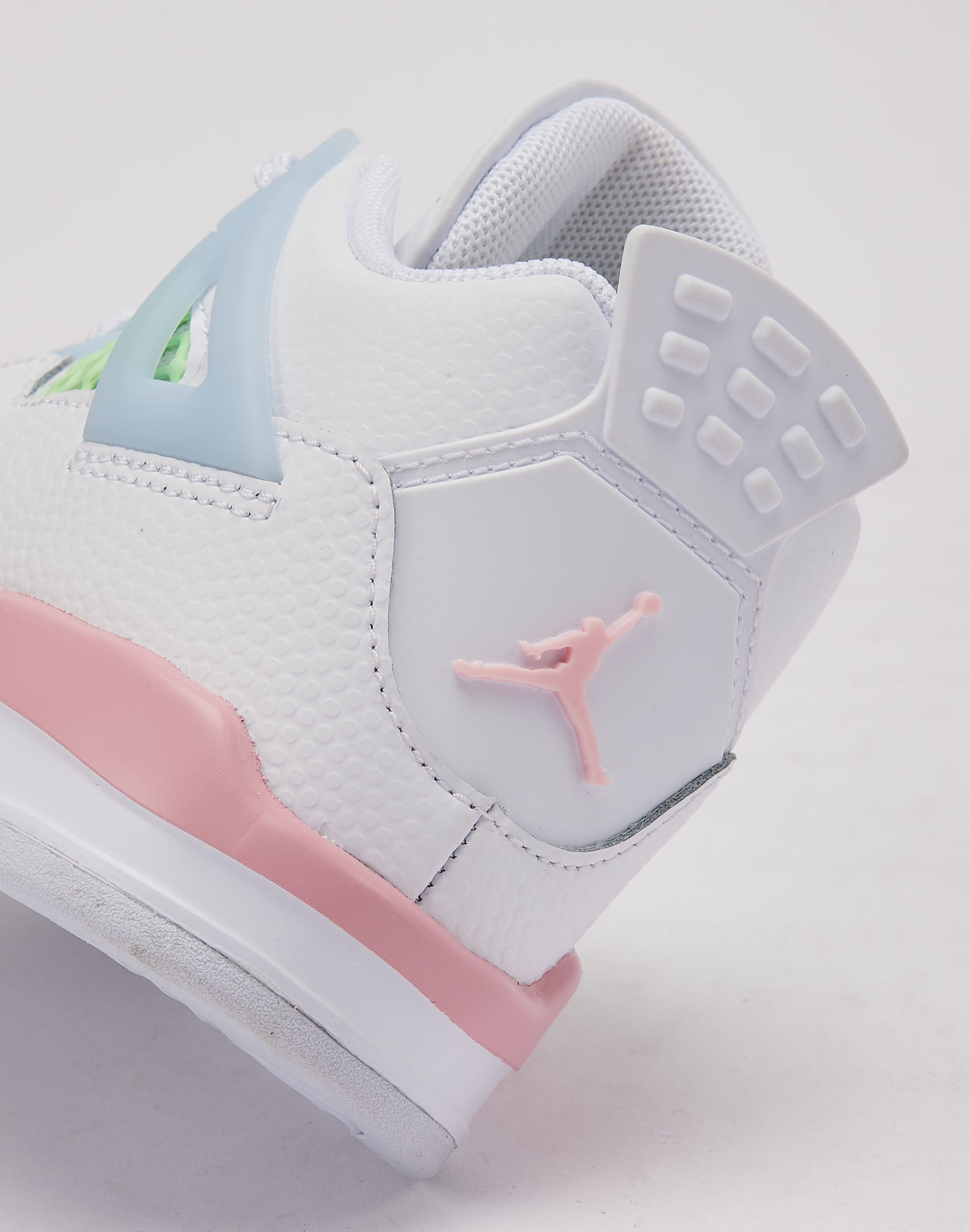 dtlr.com is where to buy