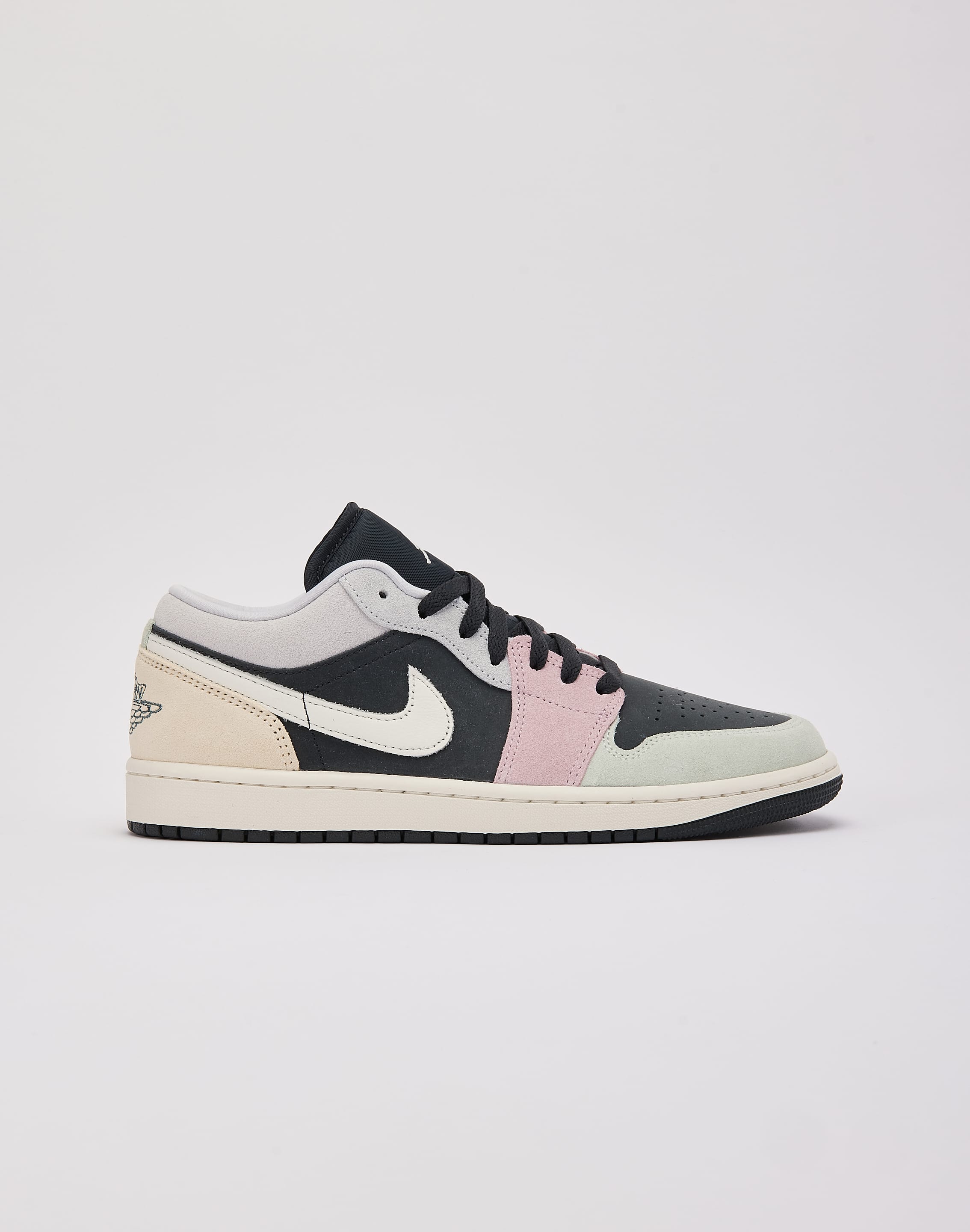 Photo of Jordan Air Jordan 1 Low SE
