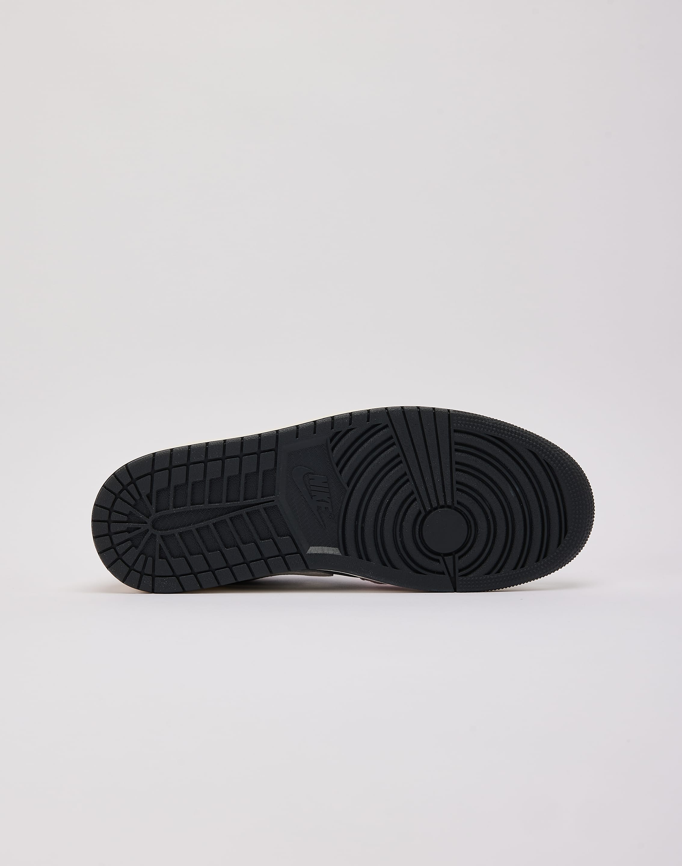 Photo of Jordan Air Jordan 1 Low SE