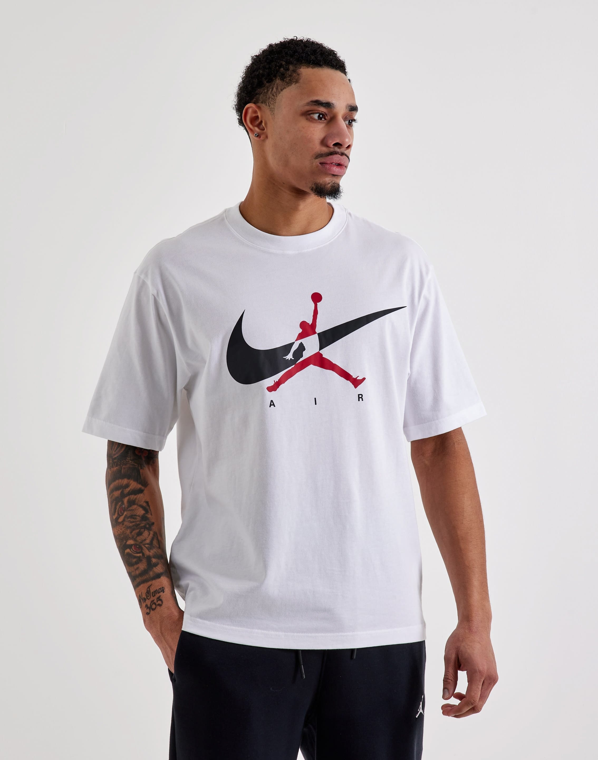 Jordan Air Logo Graphic Tee – DTLR