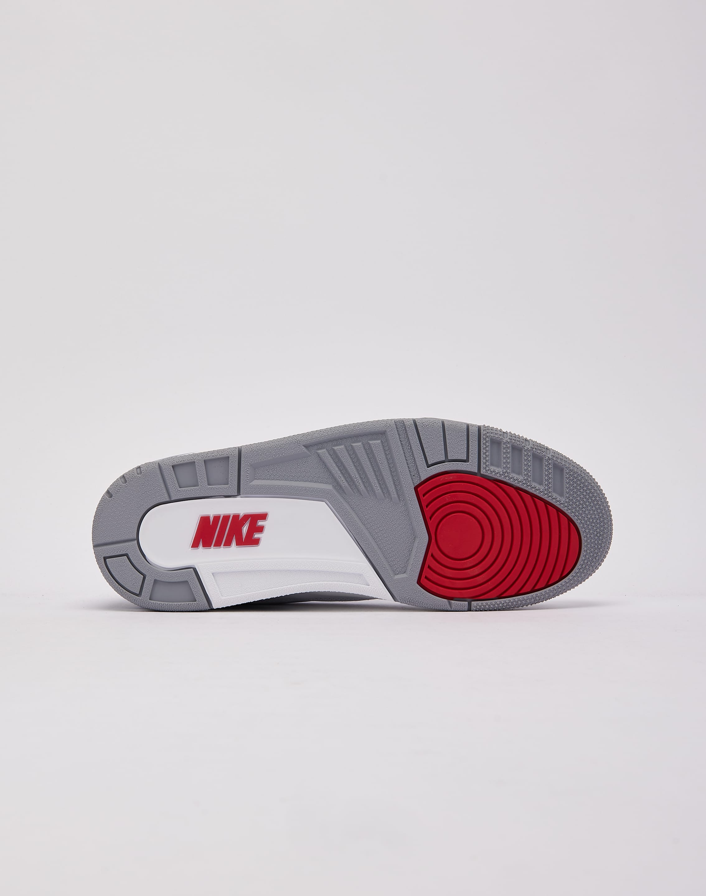 Photo of Jordan  Air Jordan 3 Retro 'True Blue'