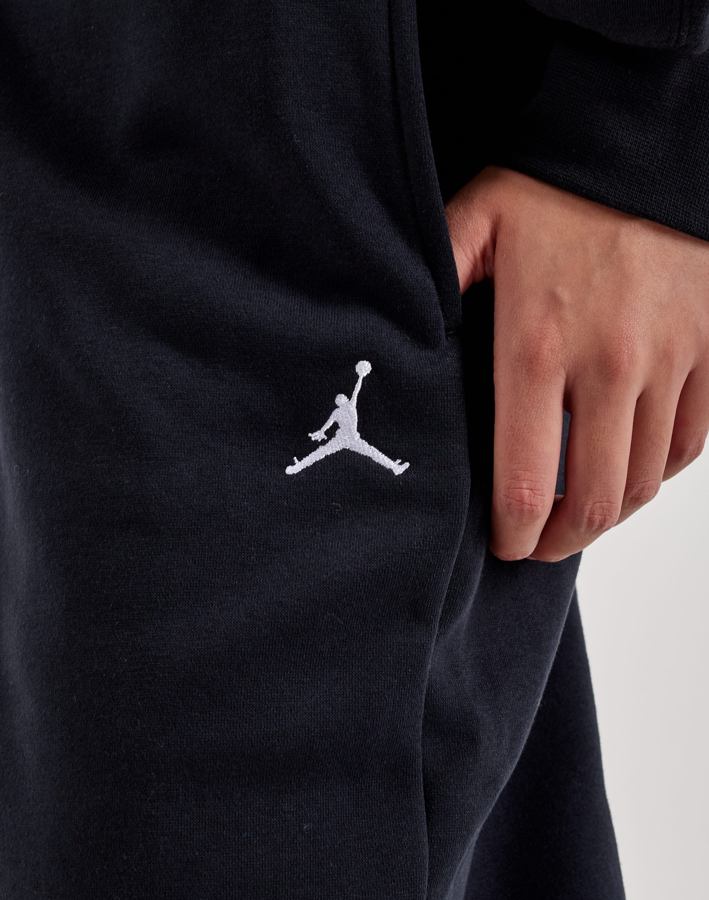 dtlr.com is where to buy