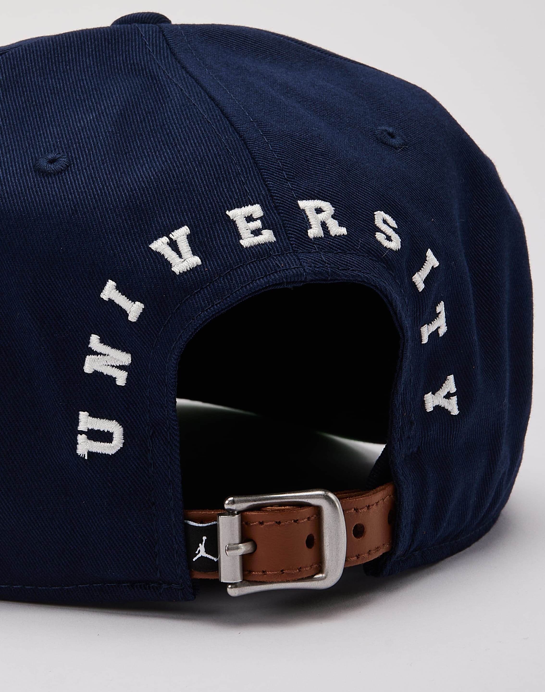 Photo of Jordan Howard University Pro Cap