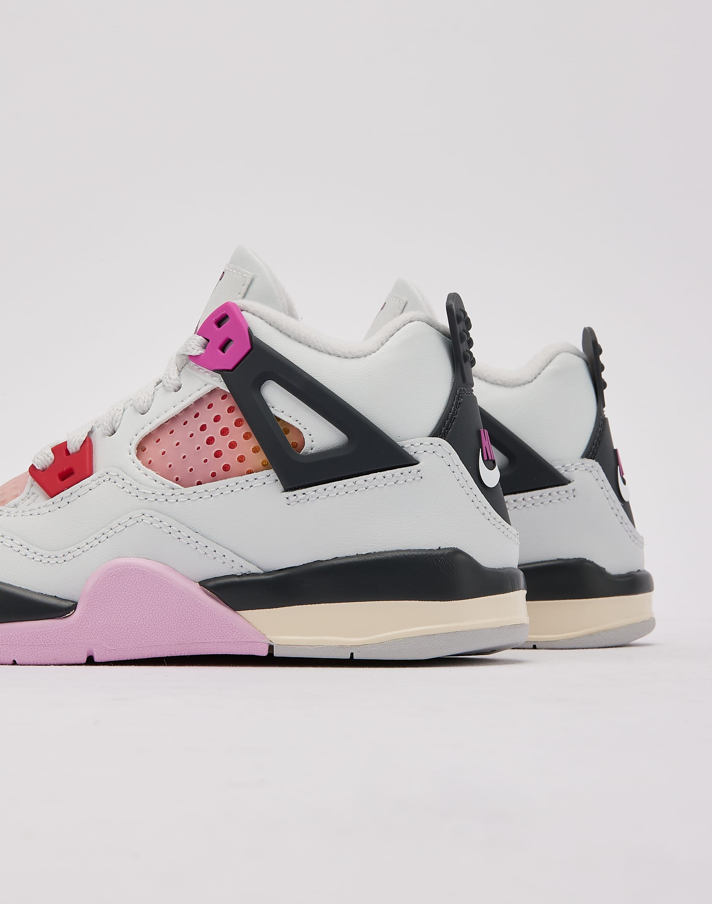 Photo of Jordan Air Jordan 4 Retro 'Comic' Pre-School