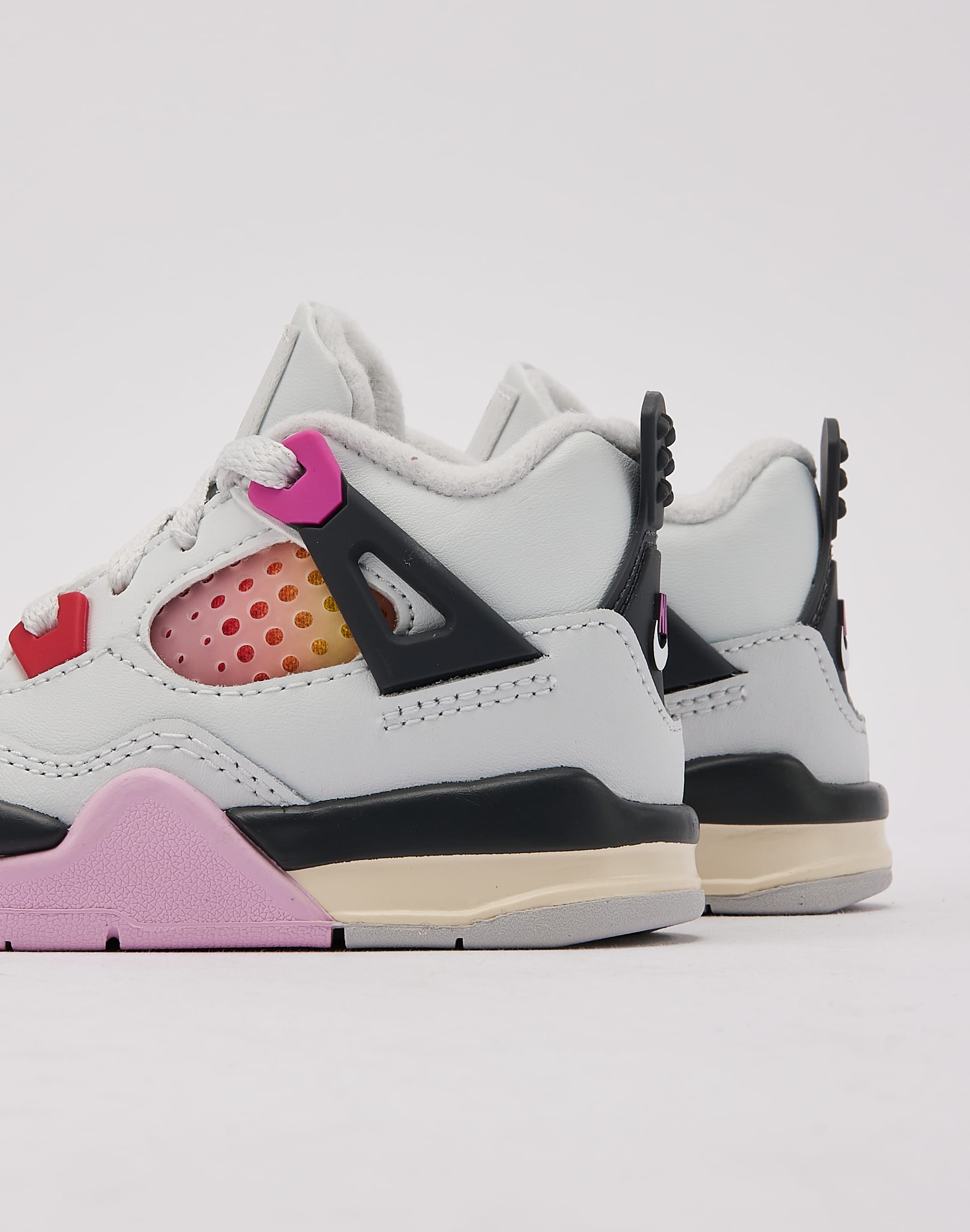 Photo of Jordan Air Jordan 4 Retro 'Comic' Toddler