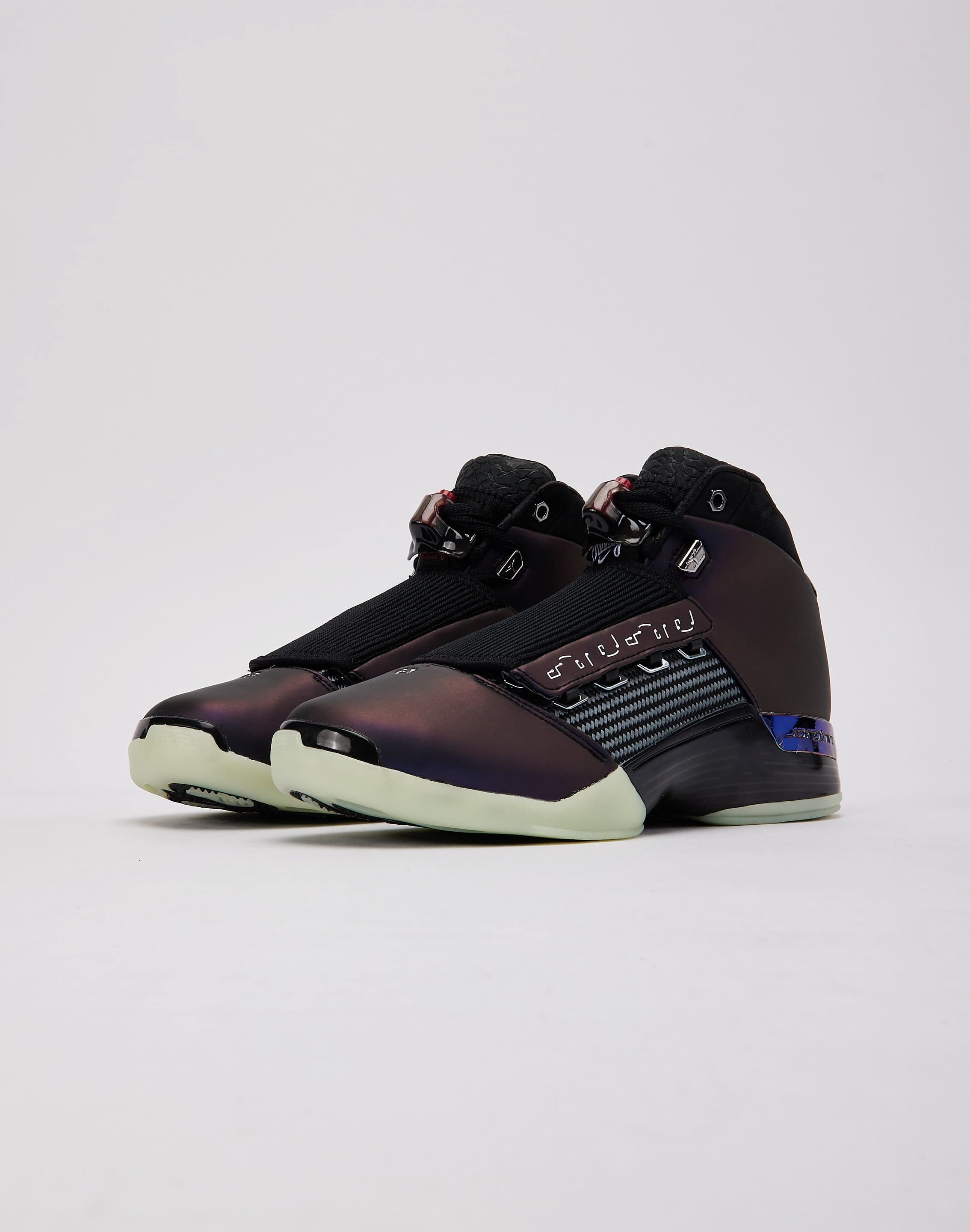 Jordan Jordan 17 Retro Low Doernbecher