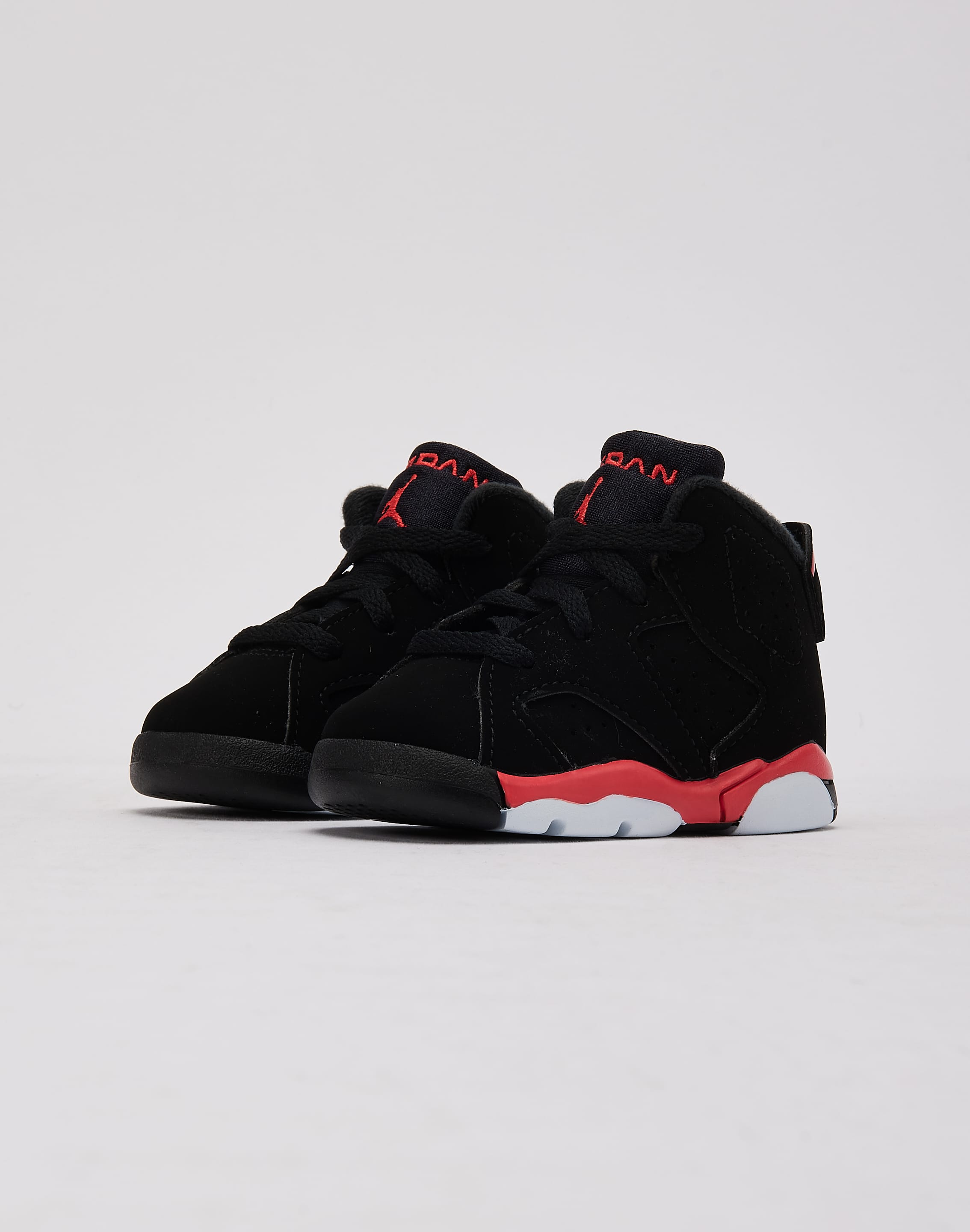 Photo of Jordan Air Jordan 6 Retro 'Infrared Salesman' Toddler