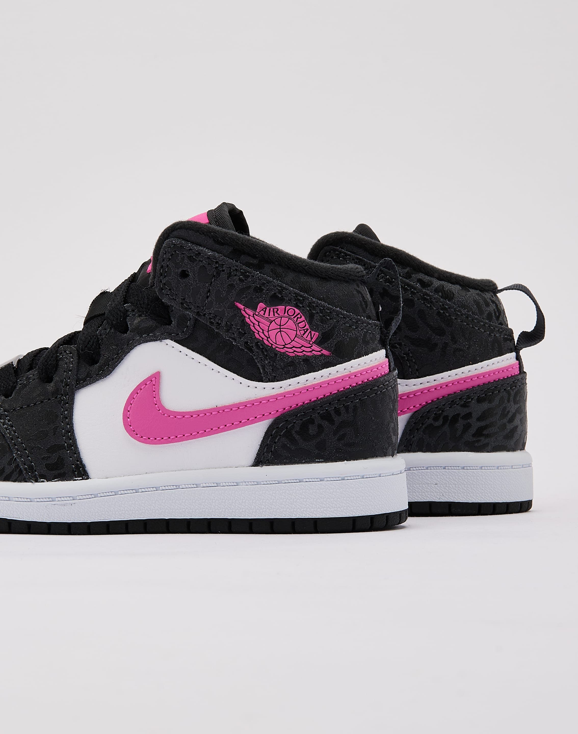 Photo of Jordan Air Jordan 1 Mid SE Pre-School