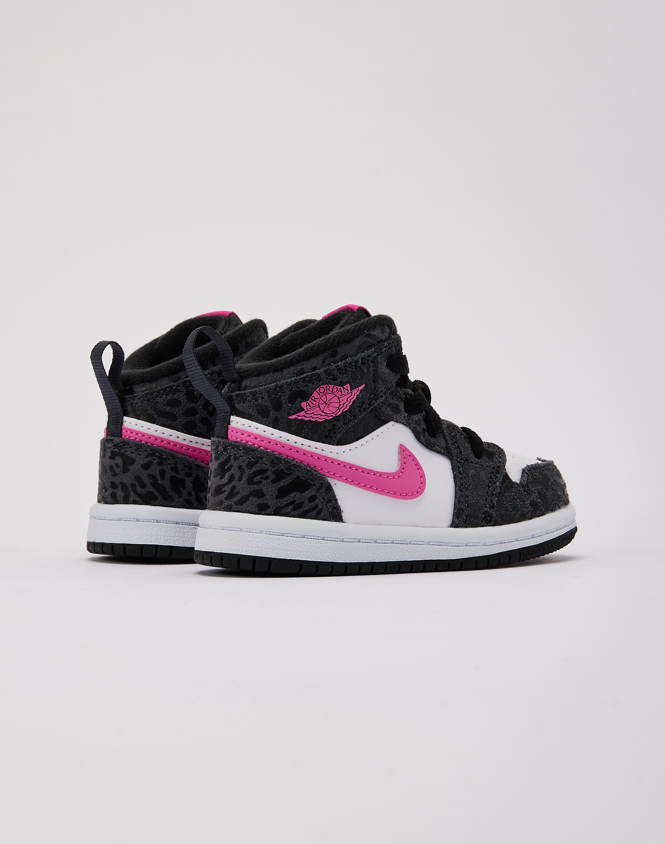 Photo of Jordan Air Jordan 1 Mid SE Toddler