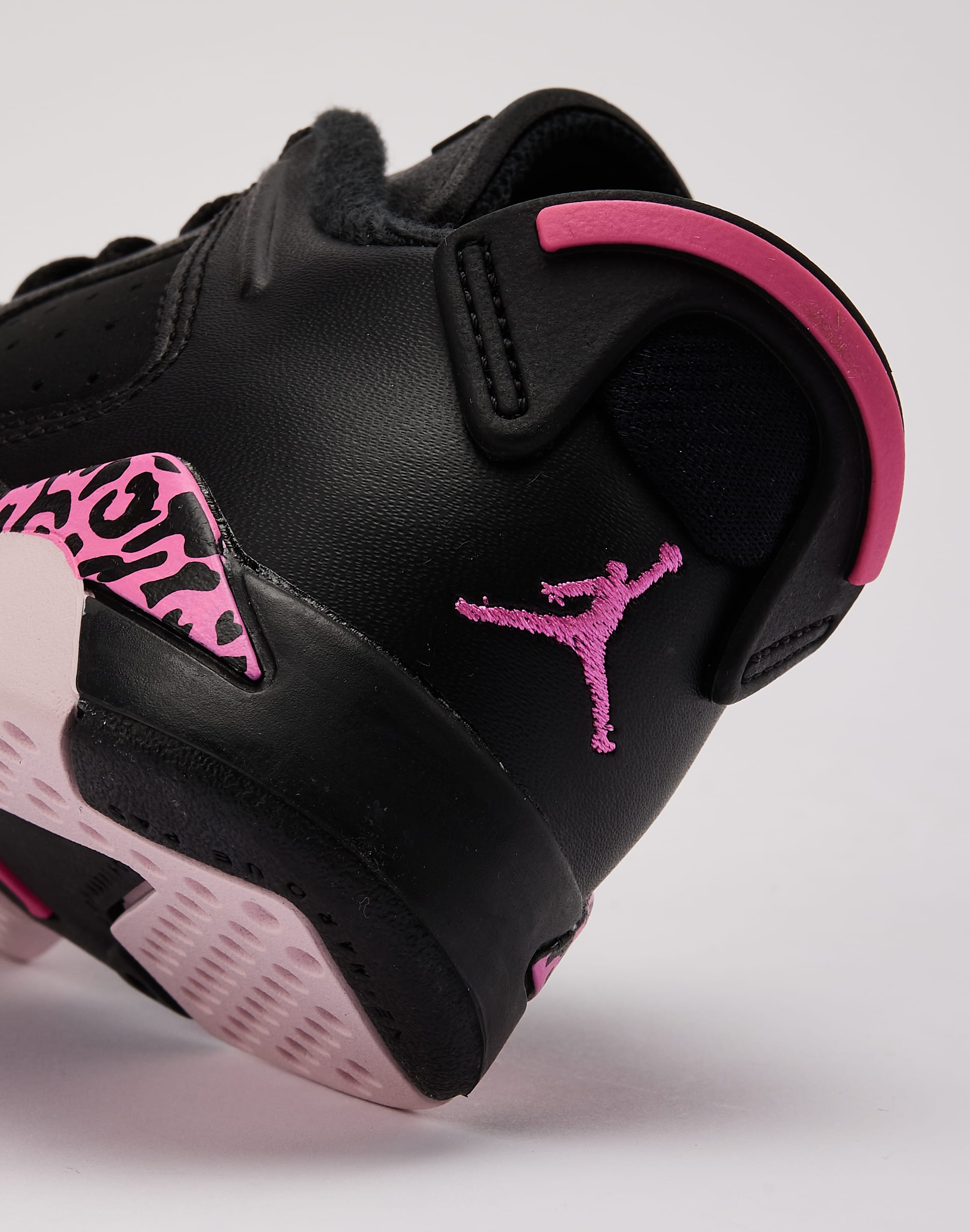 Photo of Jordan Air Jordan 6 Retro Low Pre-School