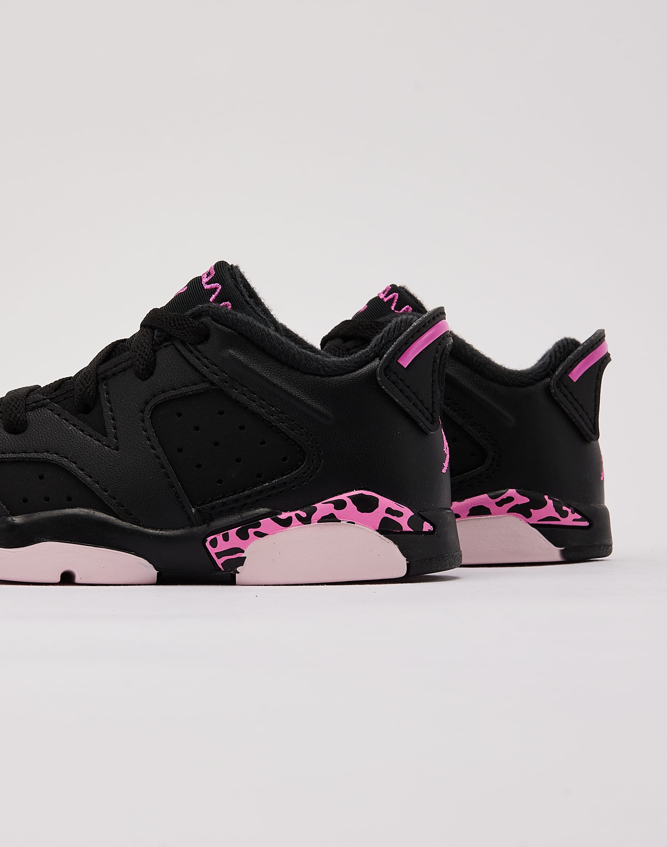 Jordan Air Jordan 6 Retro Low Toddler, image 5 of 5