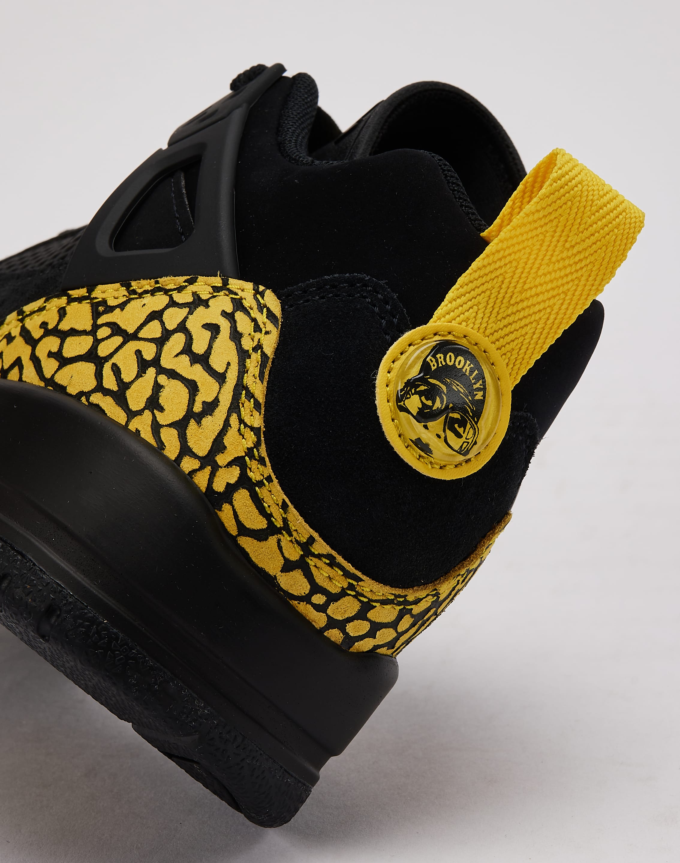 dtlr.com is where to buy