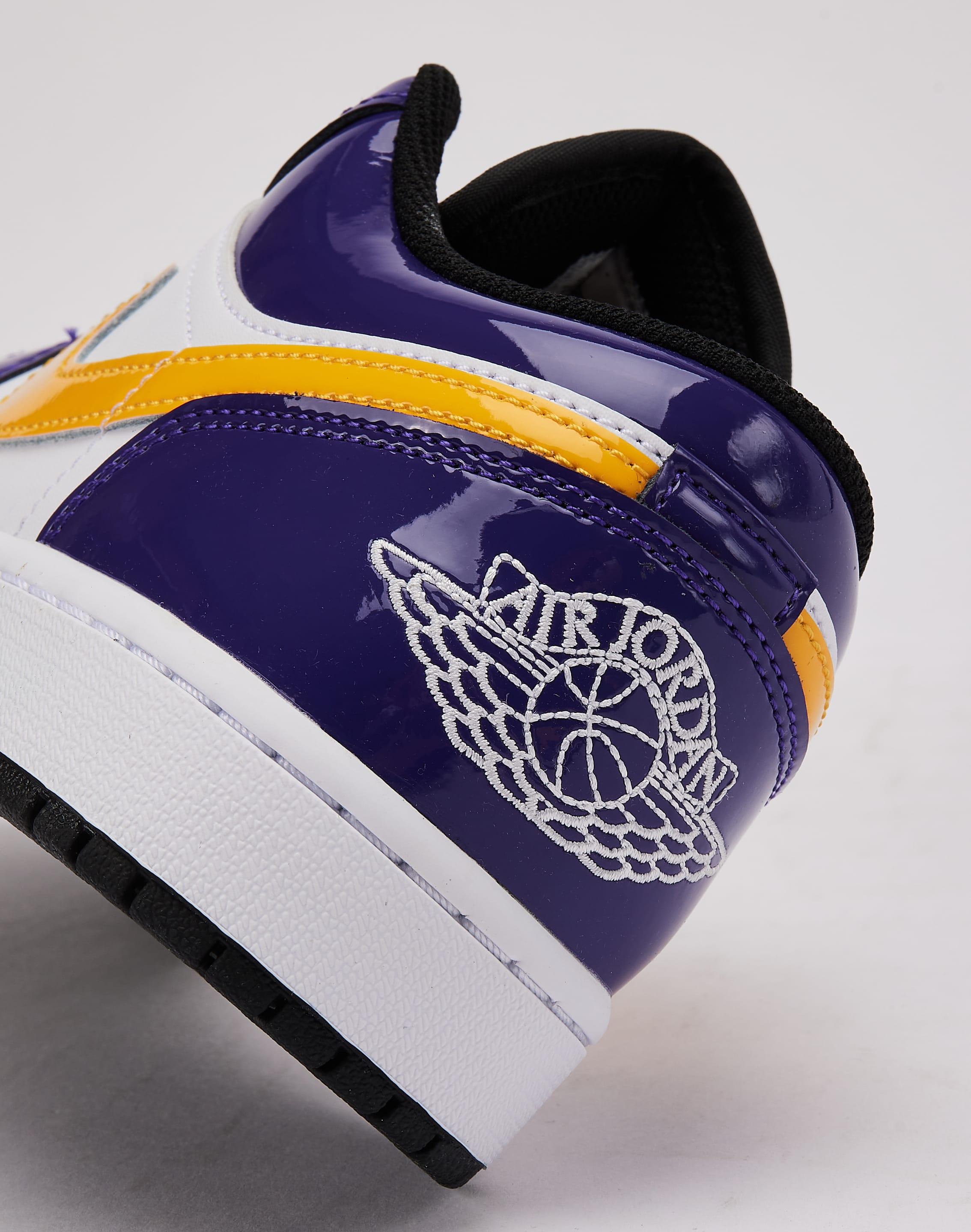 dtlr.com is where to buy