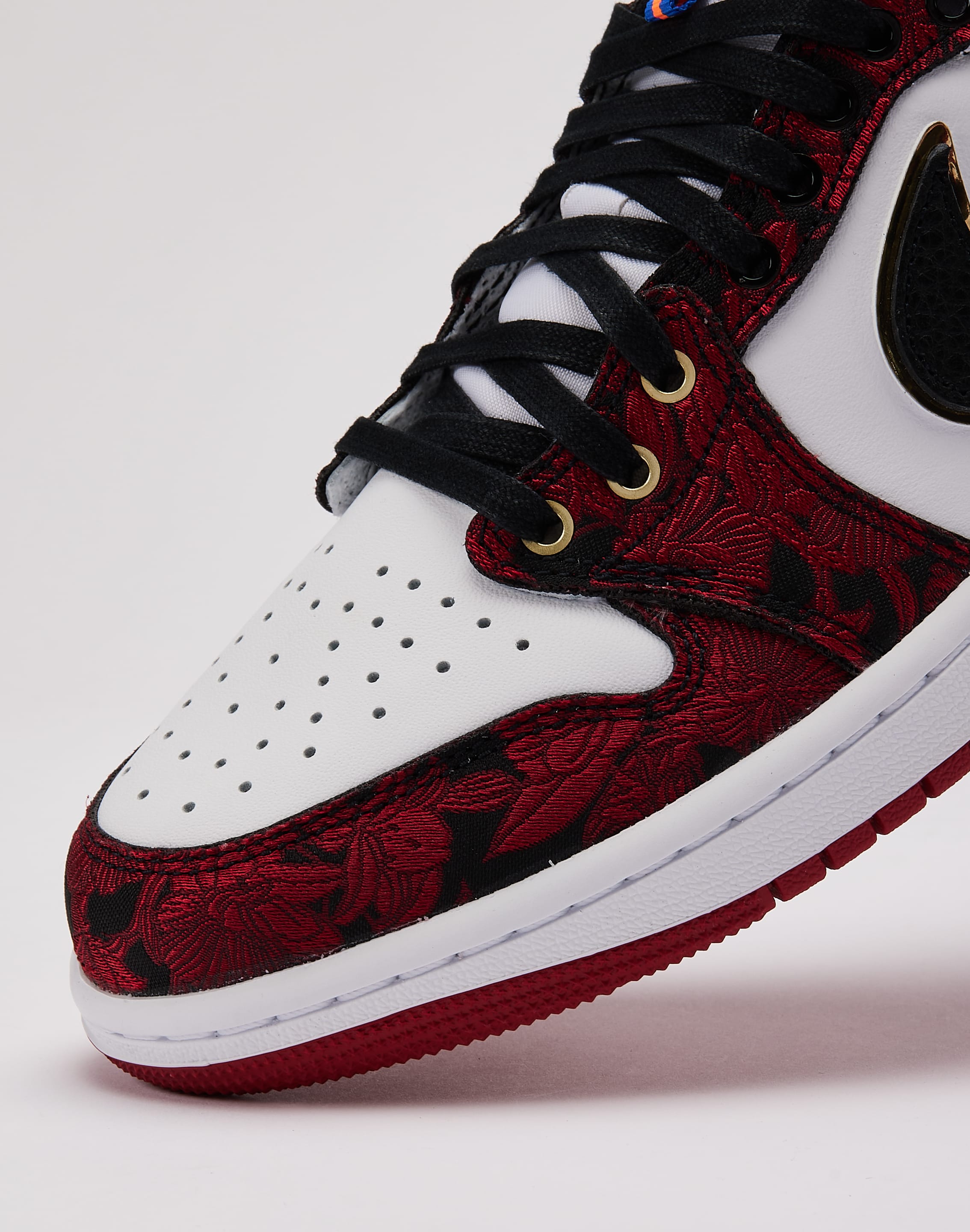Photo of Jordan Air Jordan 1 Retro Low OG 'Garden'