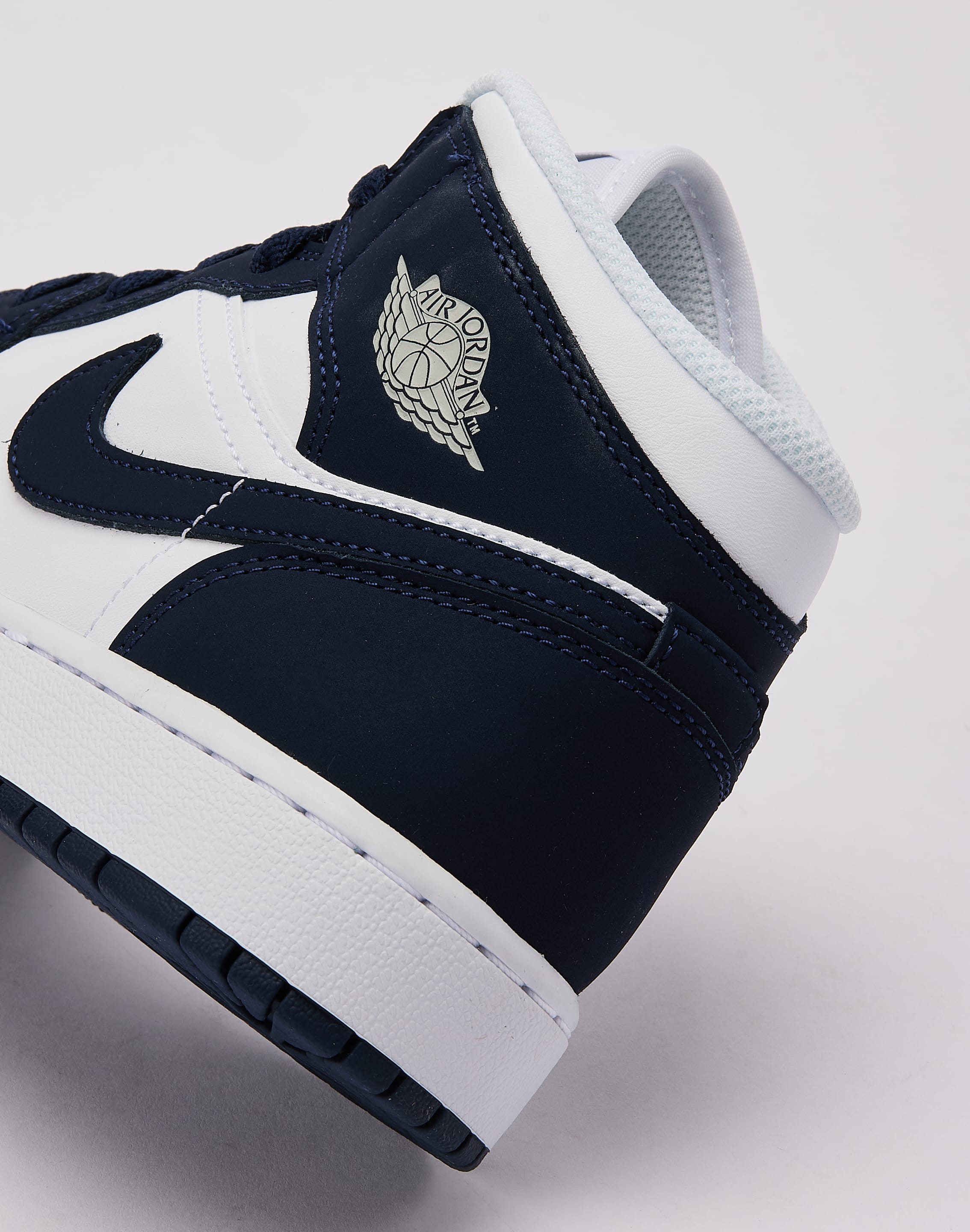 Photo of Jordan Air Jordan 1 Mid Grade-School