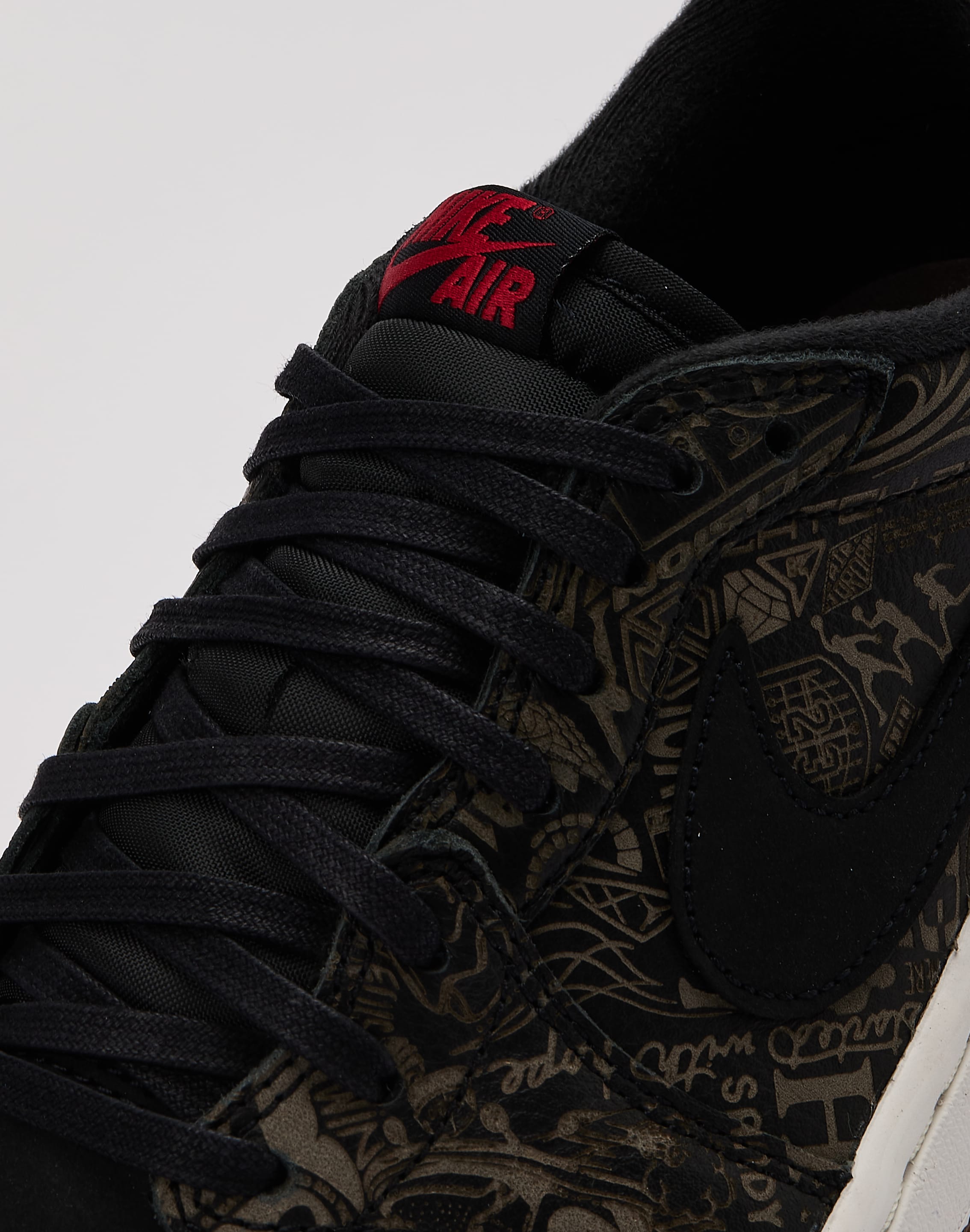 Photo of Jordan Air Jordan 1 Retro Low OG 'Laser'