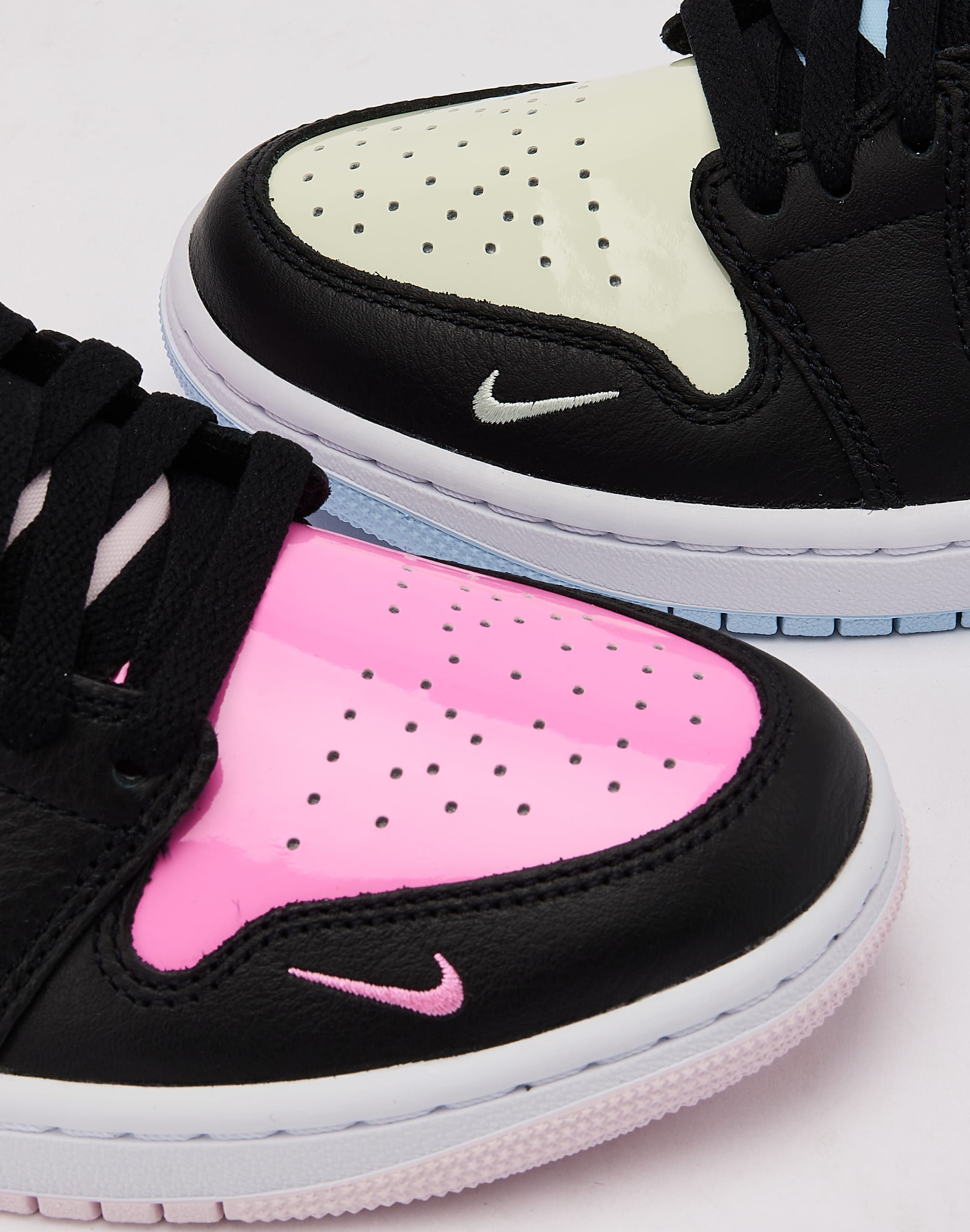 Photo of Jordan Air Jordan 1 Low SE