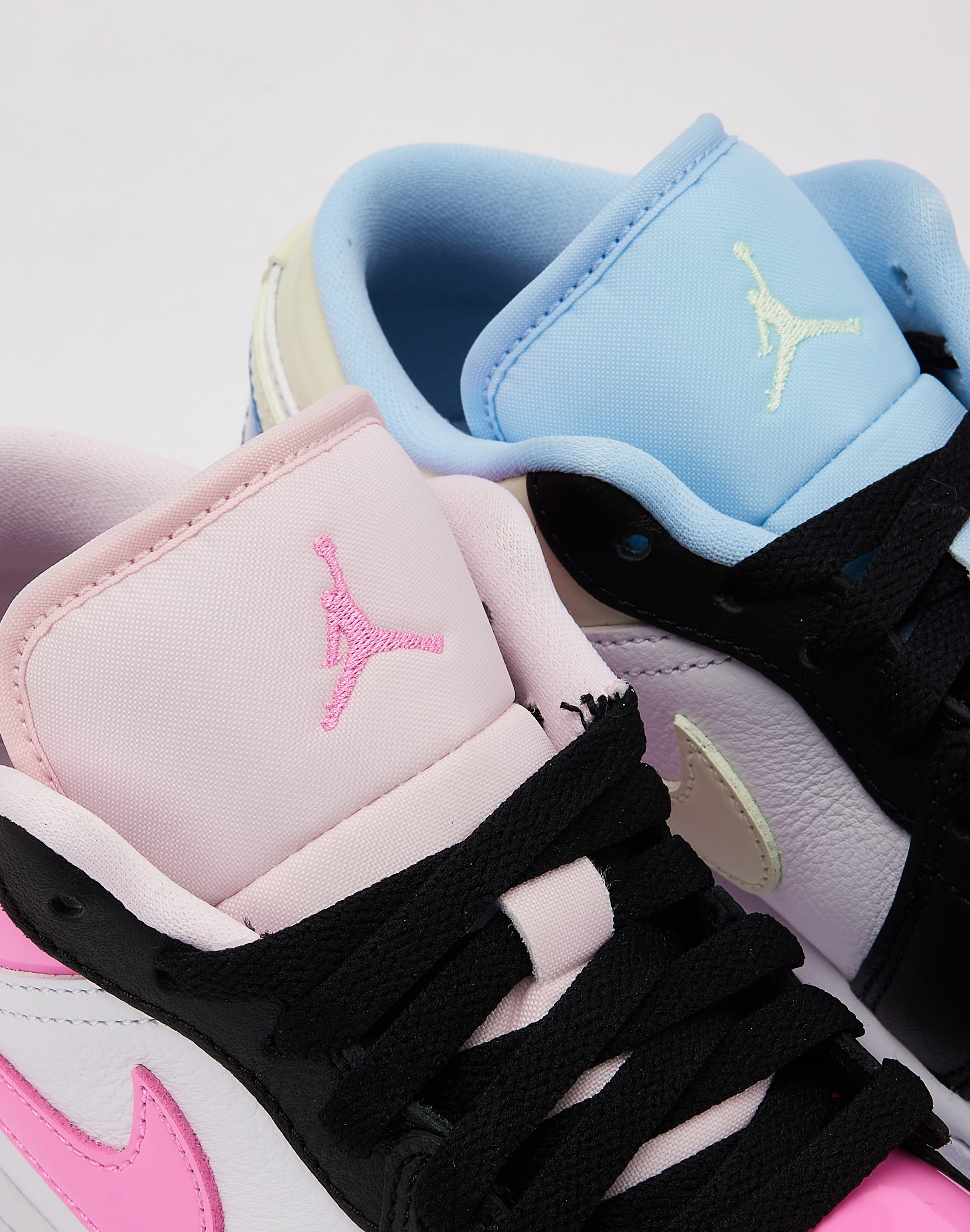 Photo of Jordan Air Jordan 1 Low SE