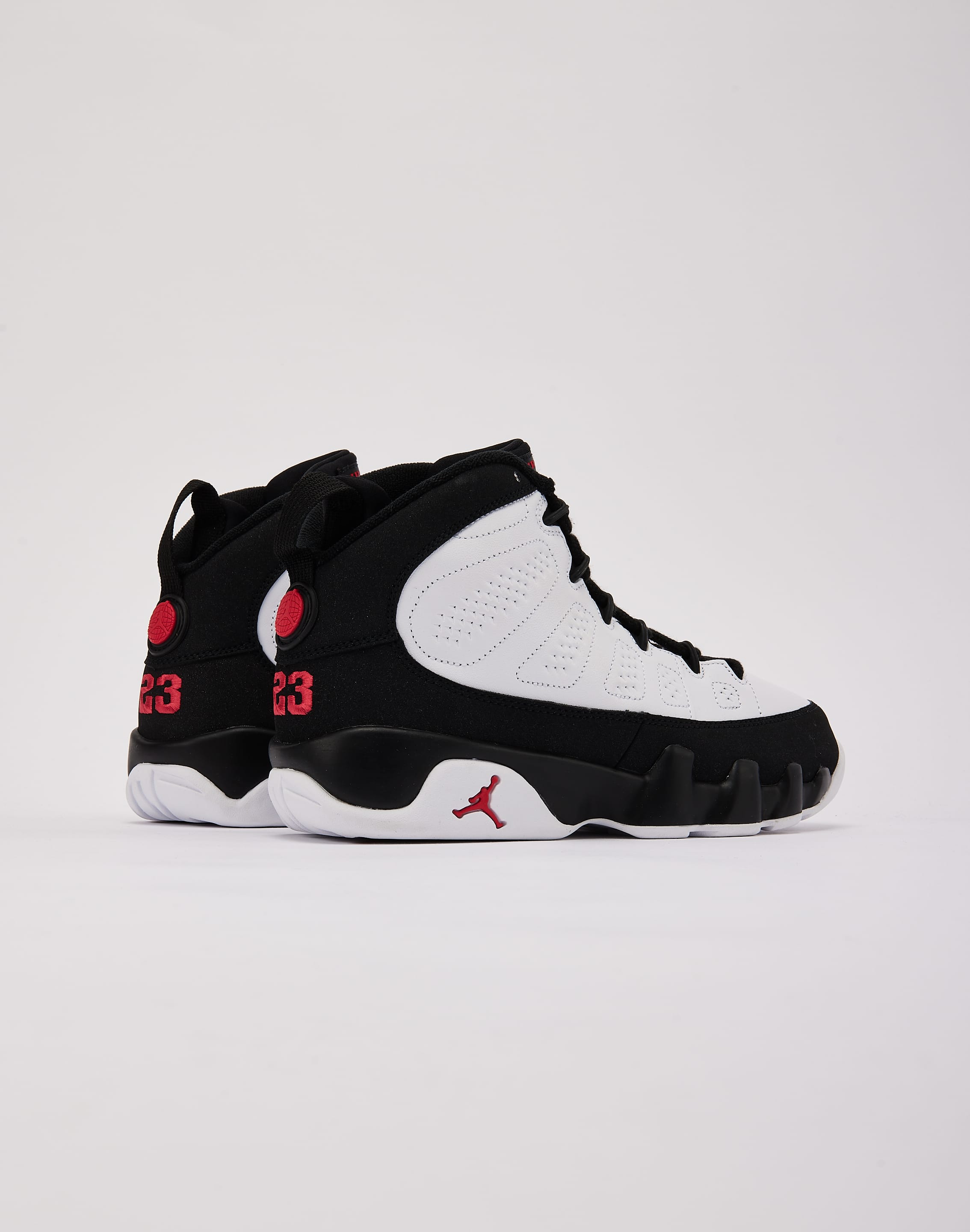 Photo of Jordan Air Jordan 9 Retro 'Space Jam' Grade-School