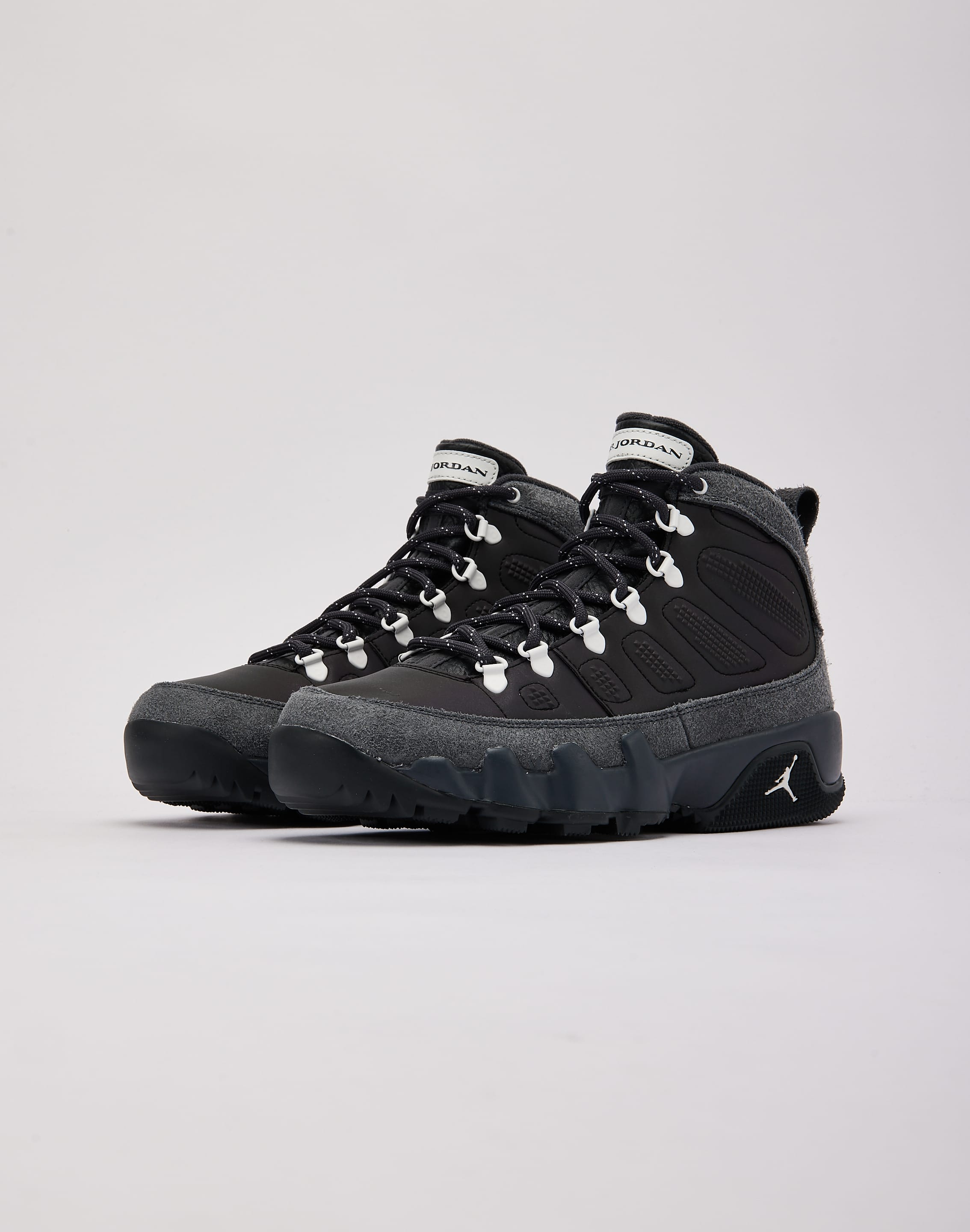 Jordan Air Jordan 9 Retro Boot 'Anthracite', image 2 of 8