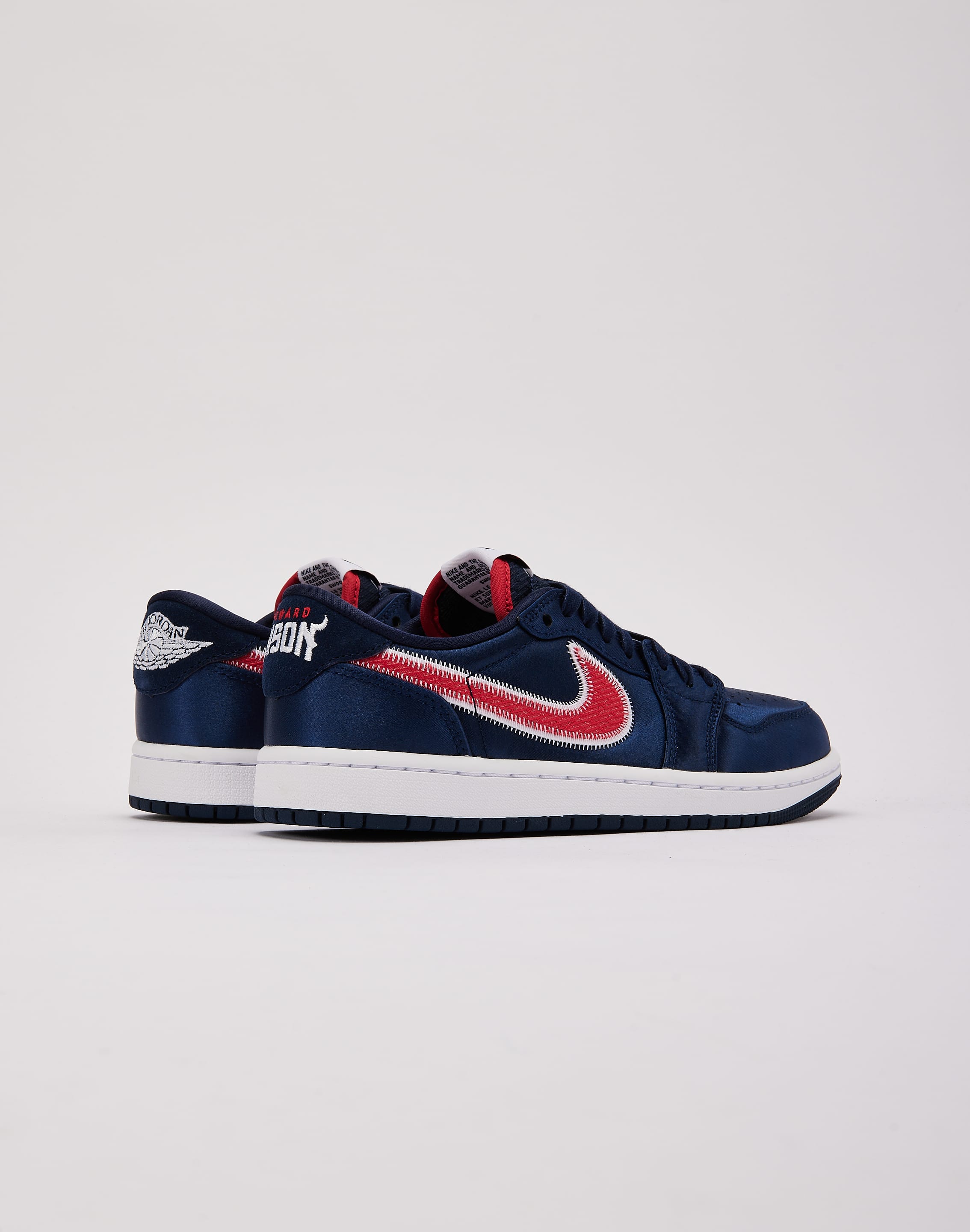 Photo of Jordan Air Jordan 1 Retro Low OG 'Howard' Grade-School