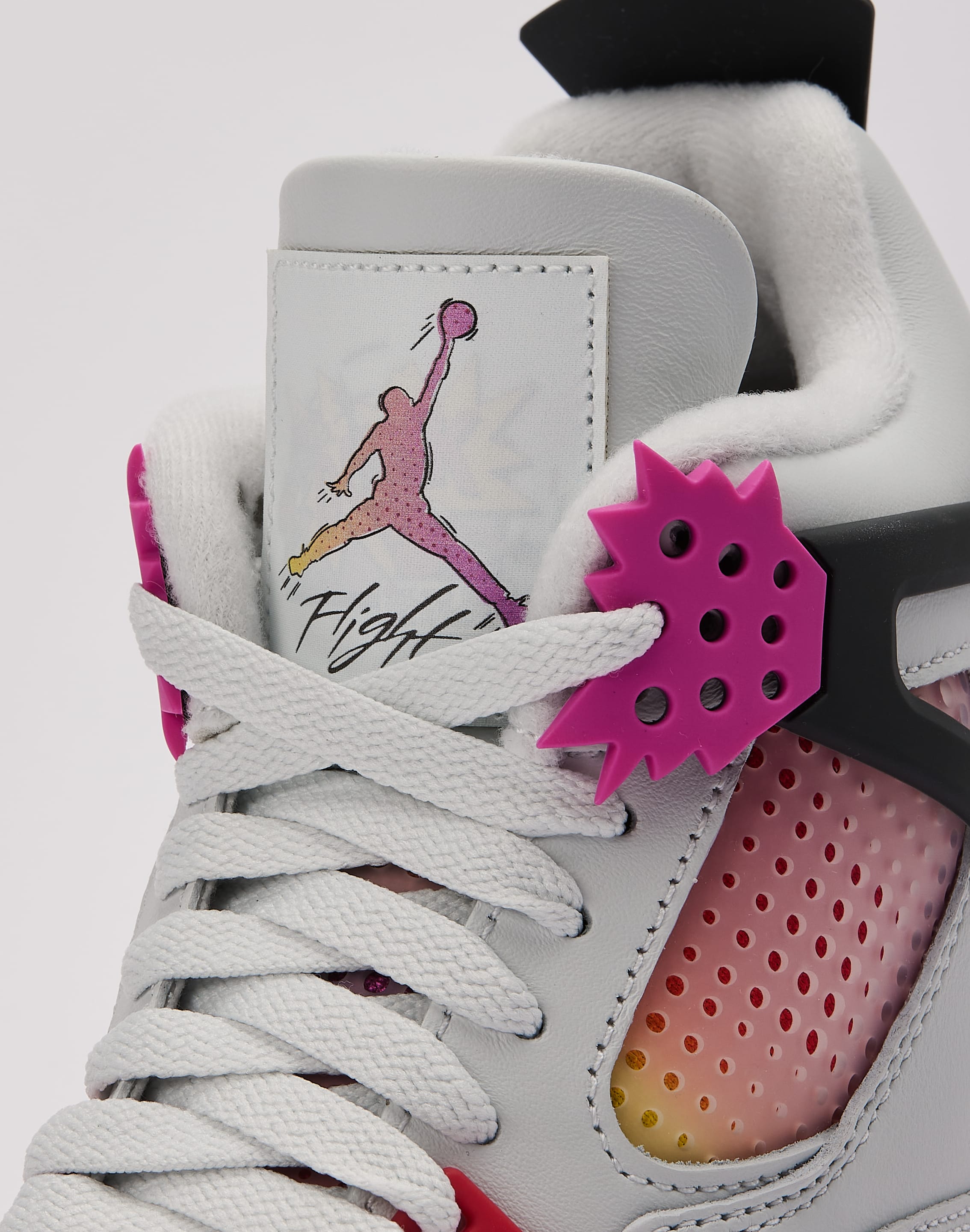 Photo of Jordan Air Jordan 4 Retro 'Comic'