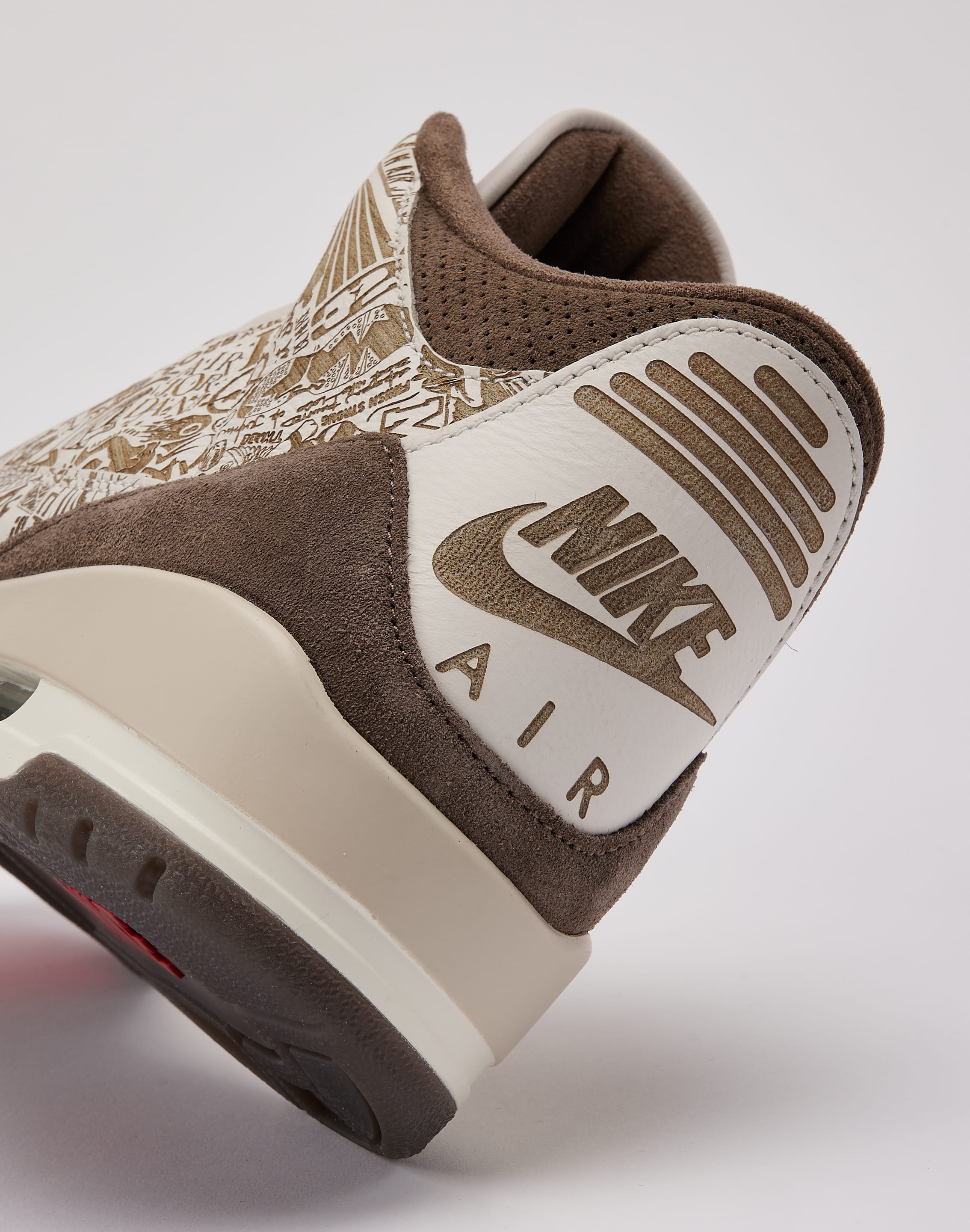 Photo of Jordan Air Jordan 3 Retro 'Laser'