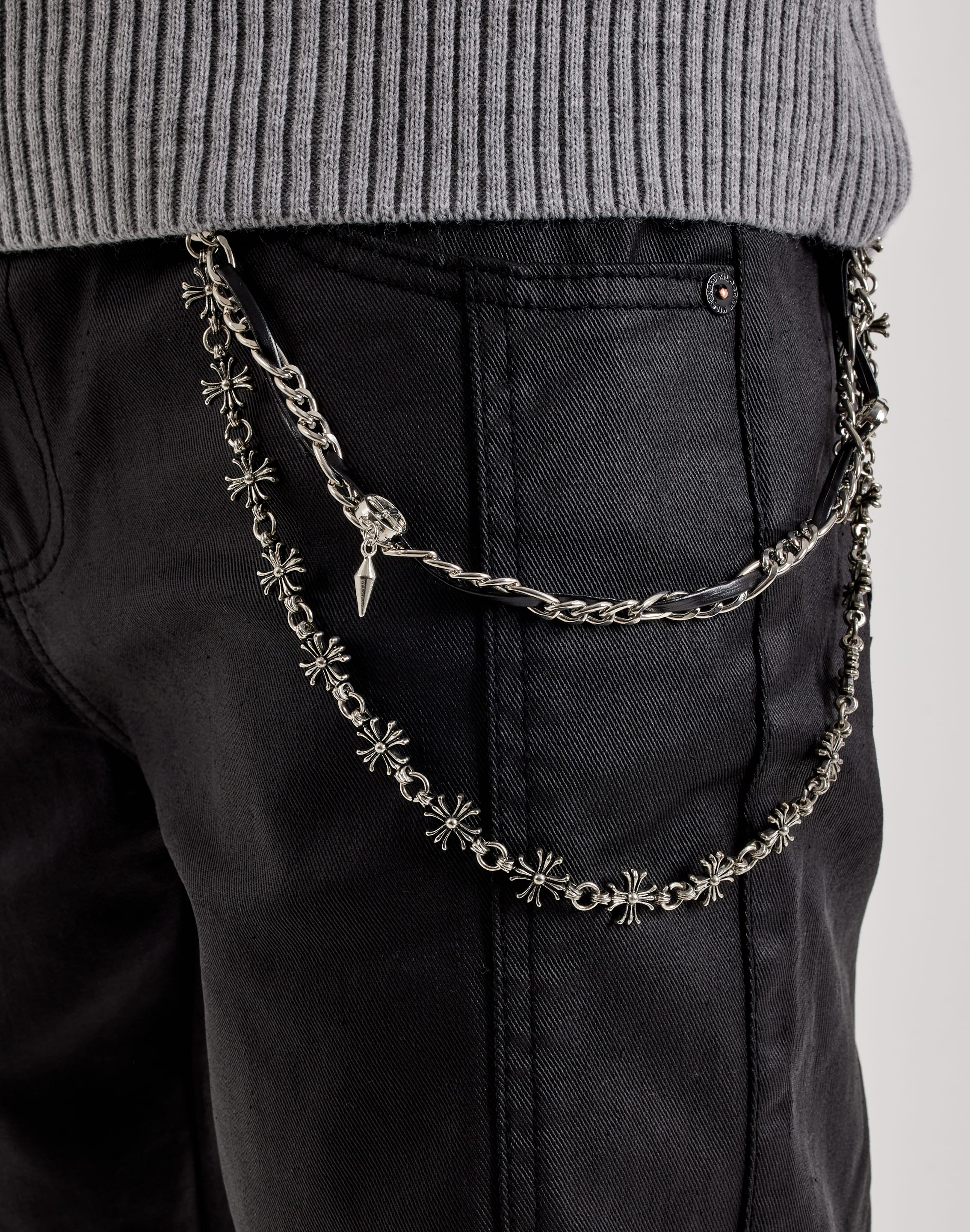 Kilogram Coated Geometric Cross Chain Jeans
