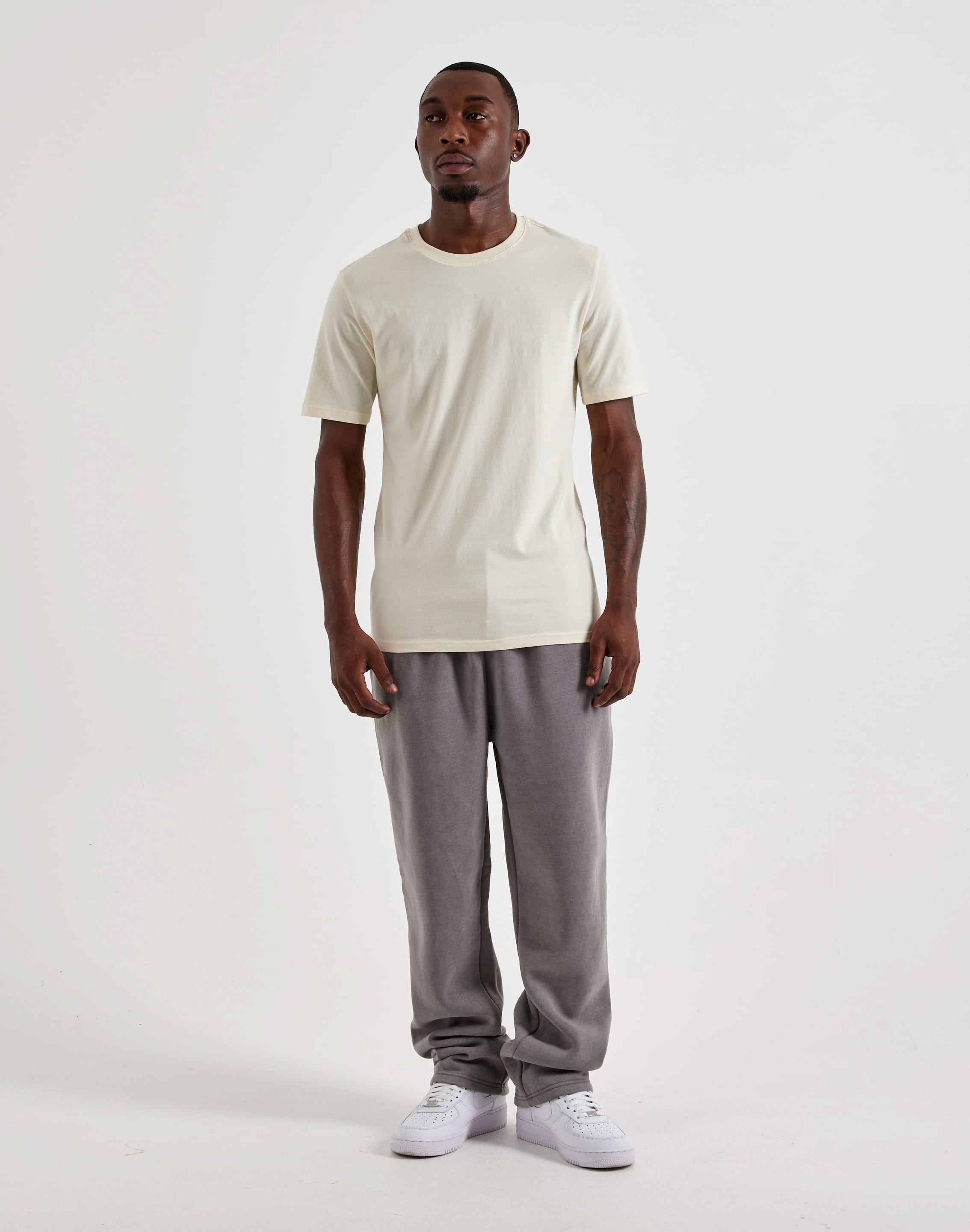 Photo of Maison Article Slim Tee