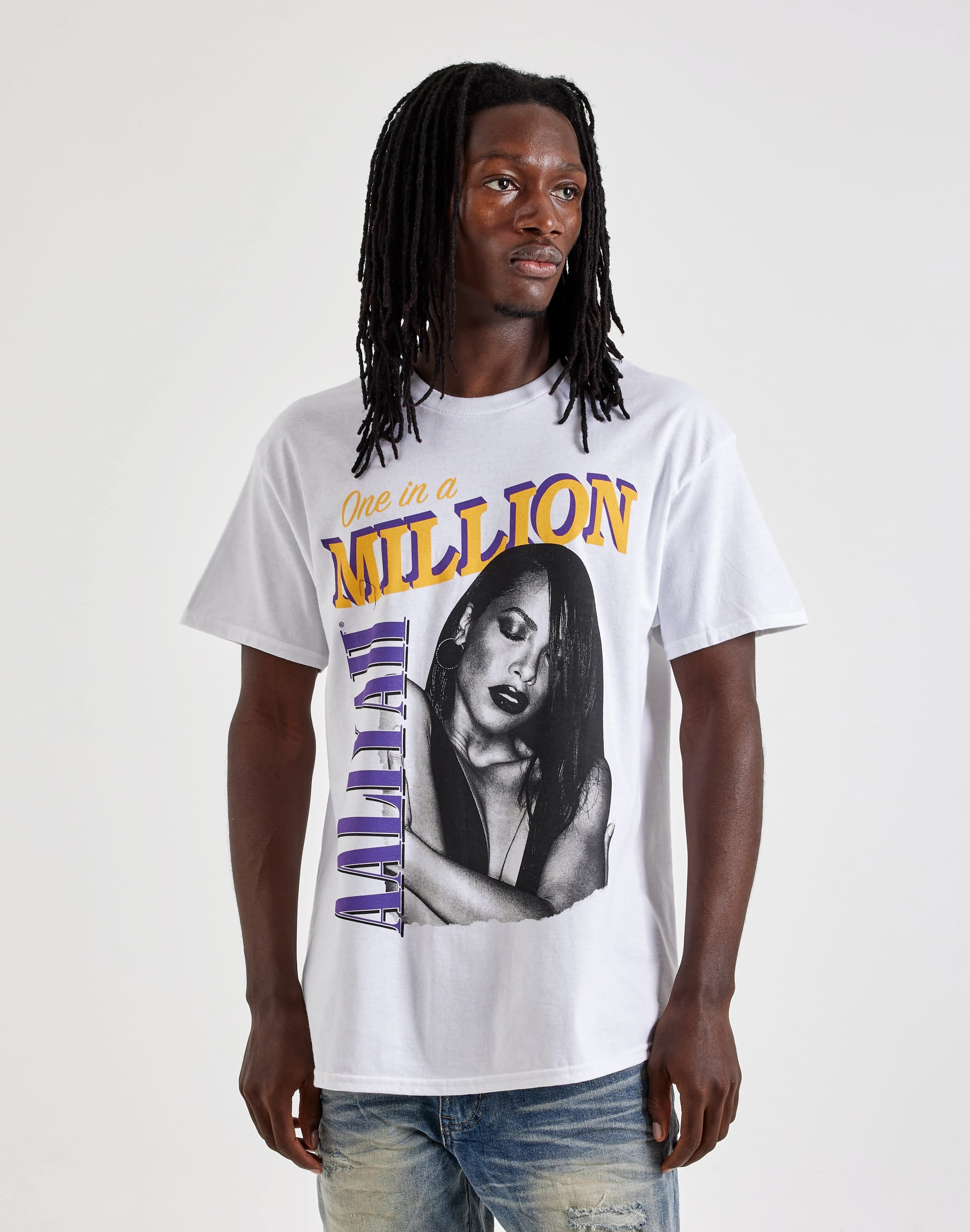 Photo of Merch Traffic Aaliyah One In A Million Tee