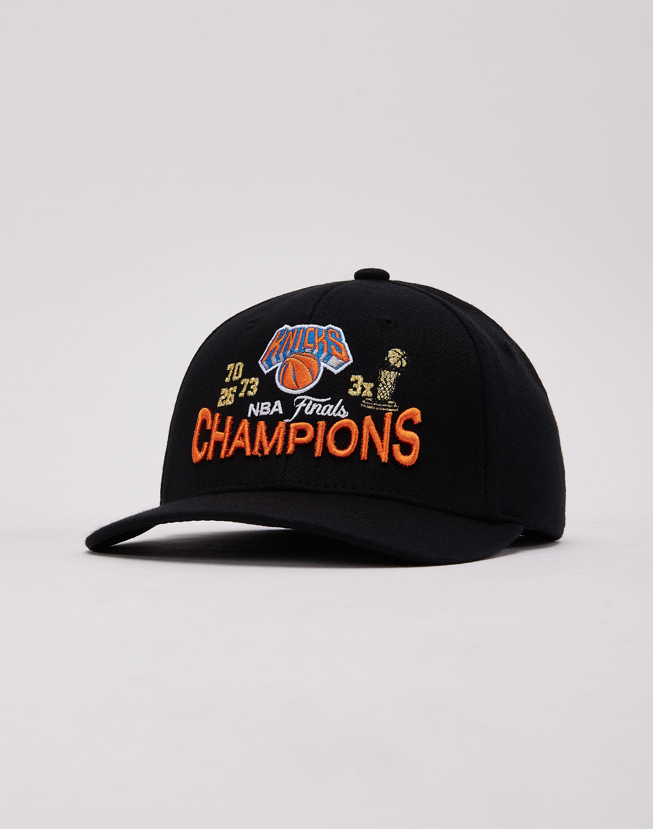 Photo of Mitchell & Ness NBA New York Knicks Champions Trophy Stretch Snapback Hat