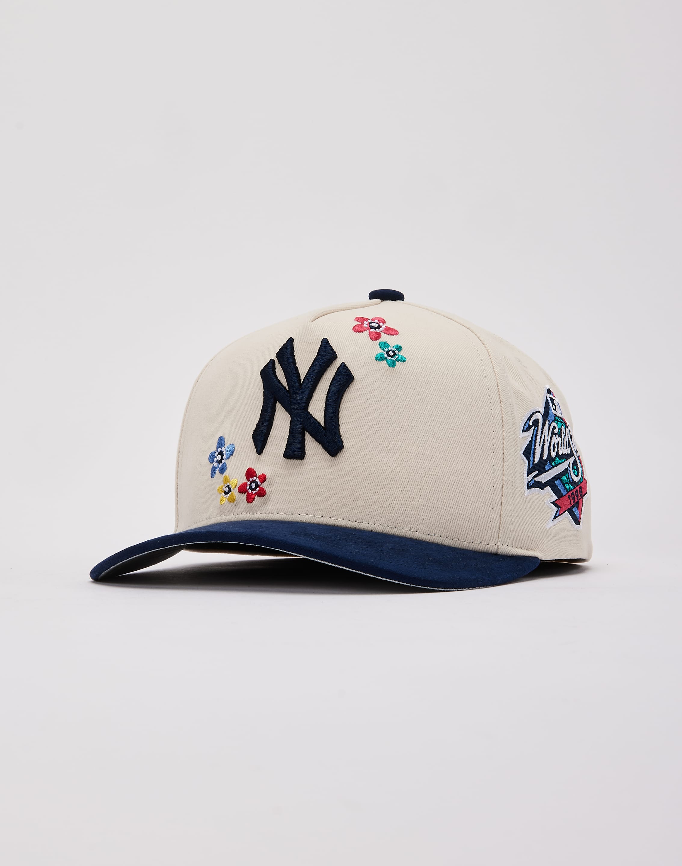 Mitchell Ness MLB New York Yankees Flower Pro Pinch Snapback Hat