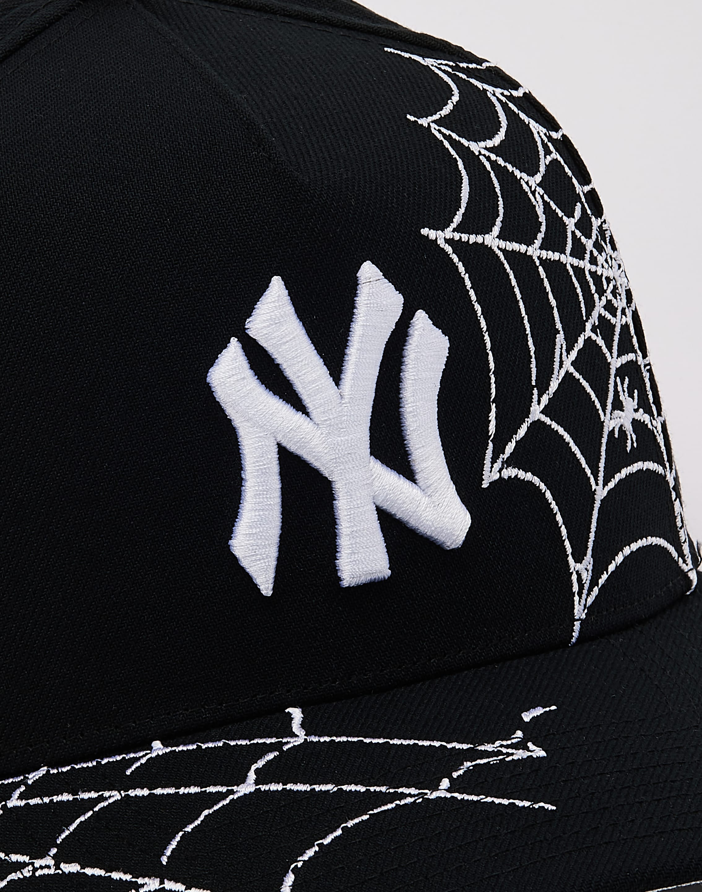Mitchell & Ness MLB New York Yankees Spider Web Pro Pinch Snapback