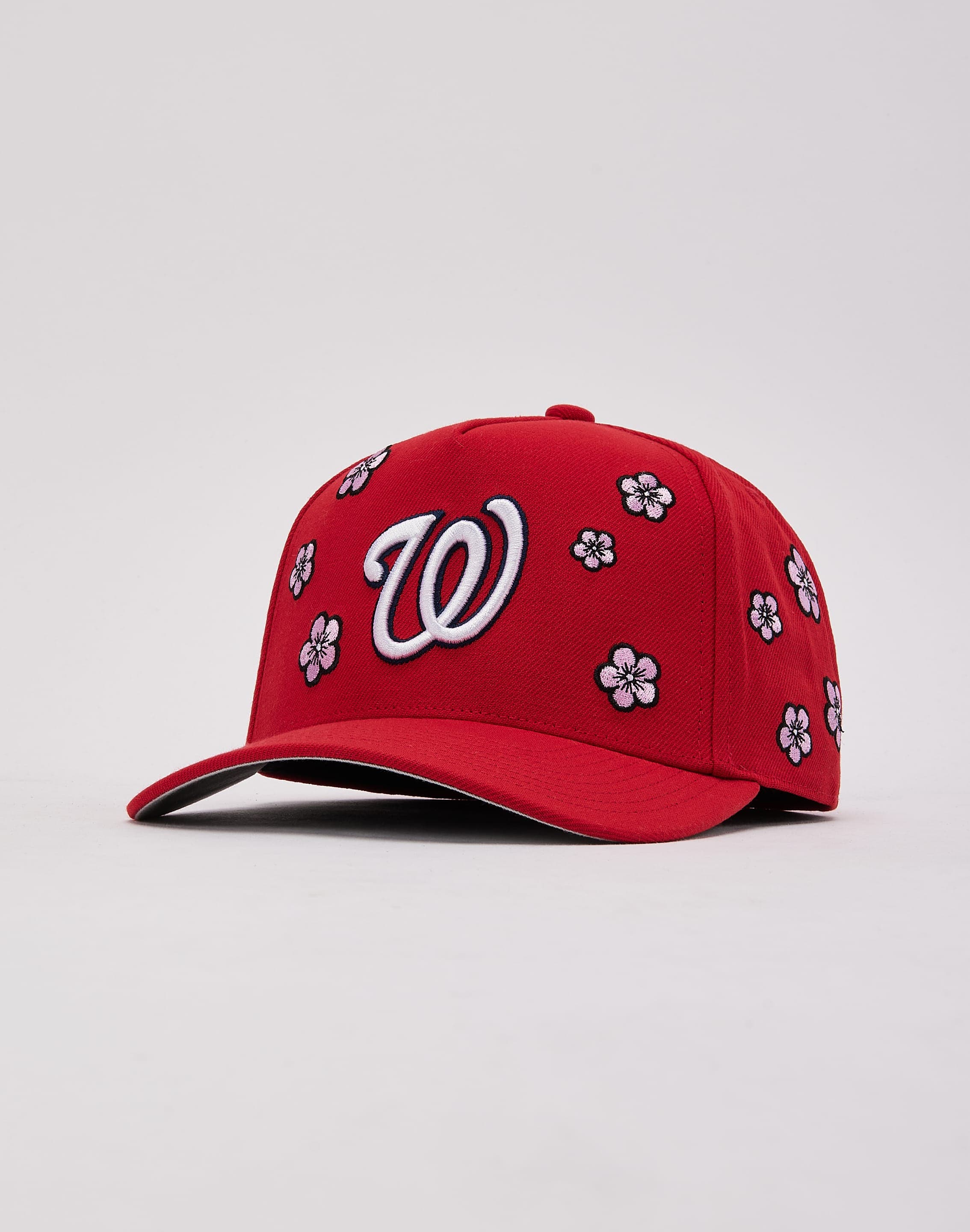 Photo of Mitchell & Ness MLB Washington Nationals Flowers Pro Pinch Snapback Hat