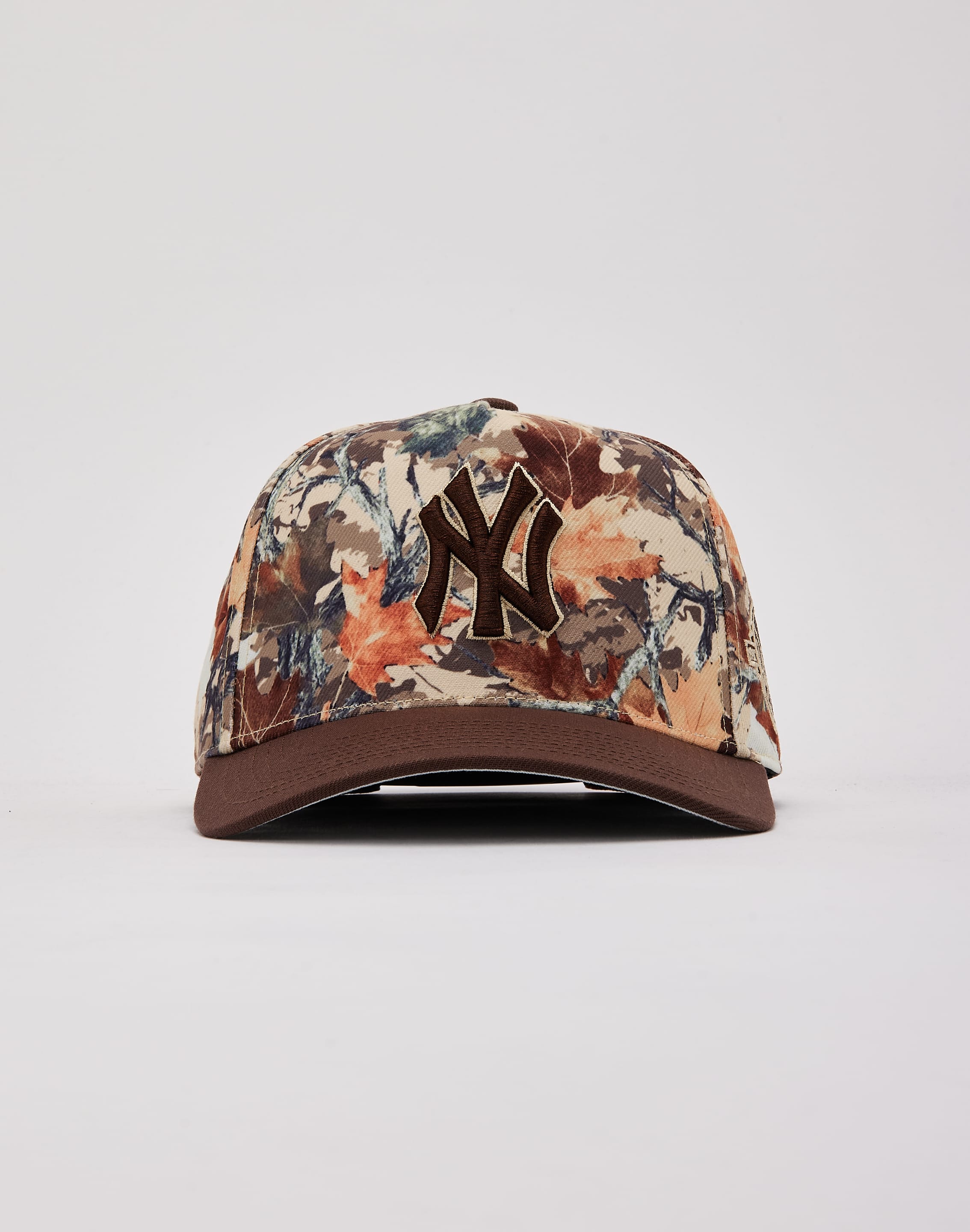 Mitchell & Ness MLB New York Yankees Leaf Camo Pro Pinch Snapback Hat, image 2 of 6