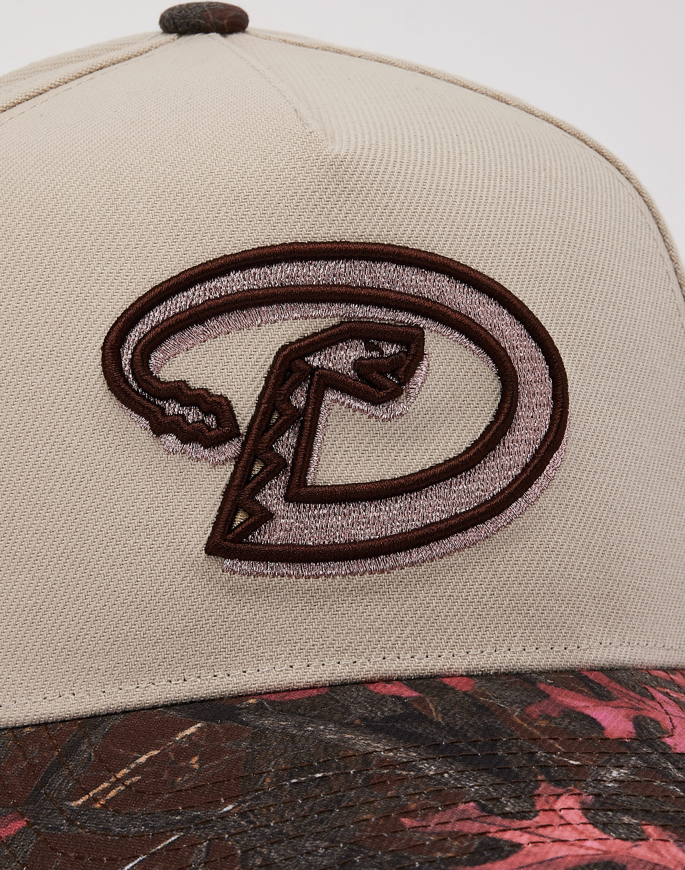 Photo of Mitchell & Ness MLB Arizona Diamondbacks Pro Pinch Snapback Hat