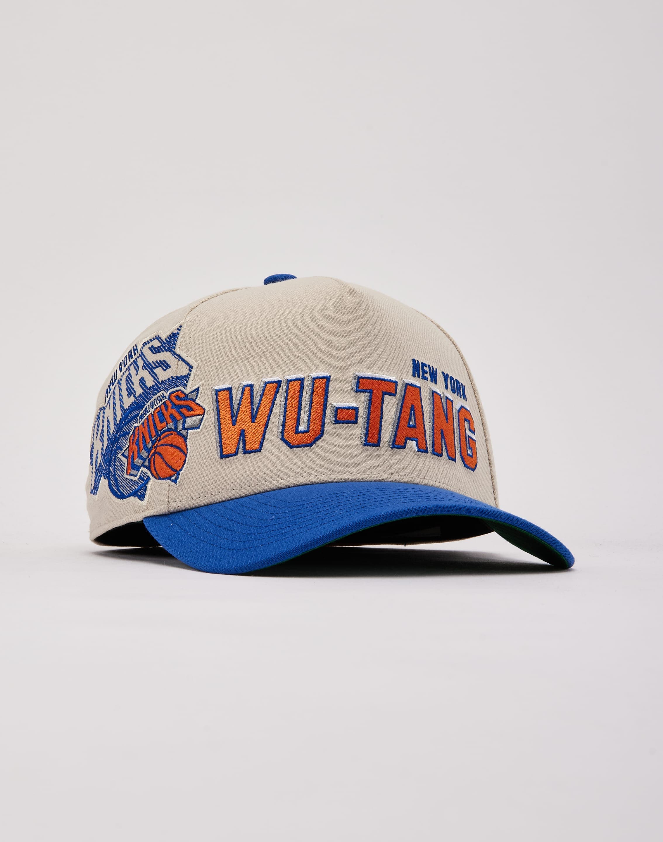 Mitchell & Ness NBA New York Knicks Wu-Tang Pro Pinch Snapback Hat, image 3 of 6