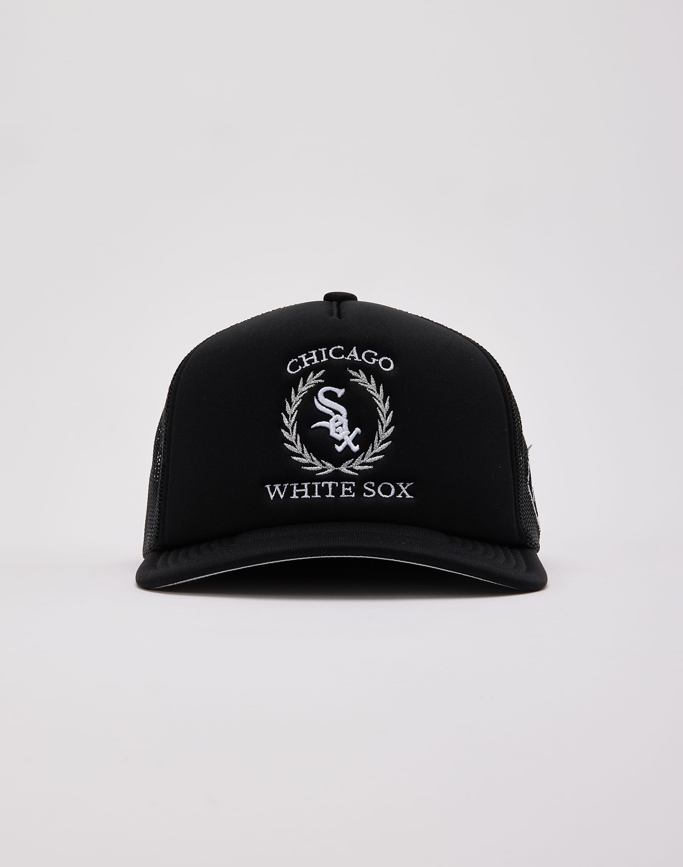 Mitchell & Ness MLB Chicago White Sox Upper Class Trucker Mitchell & Ness MLB Chicago White Sox Upper Class Trucker