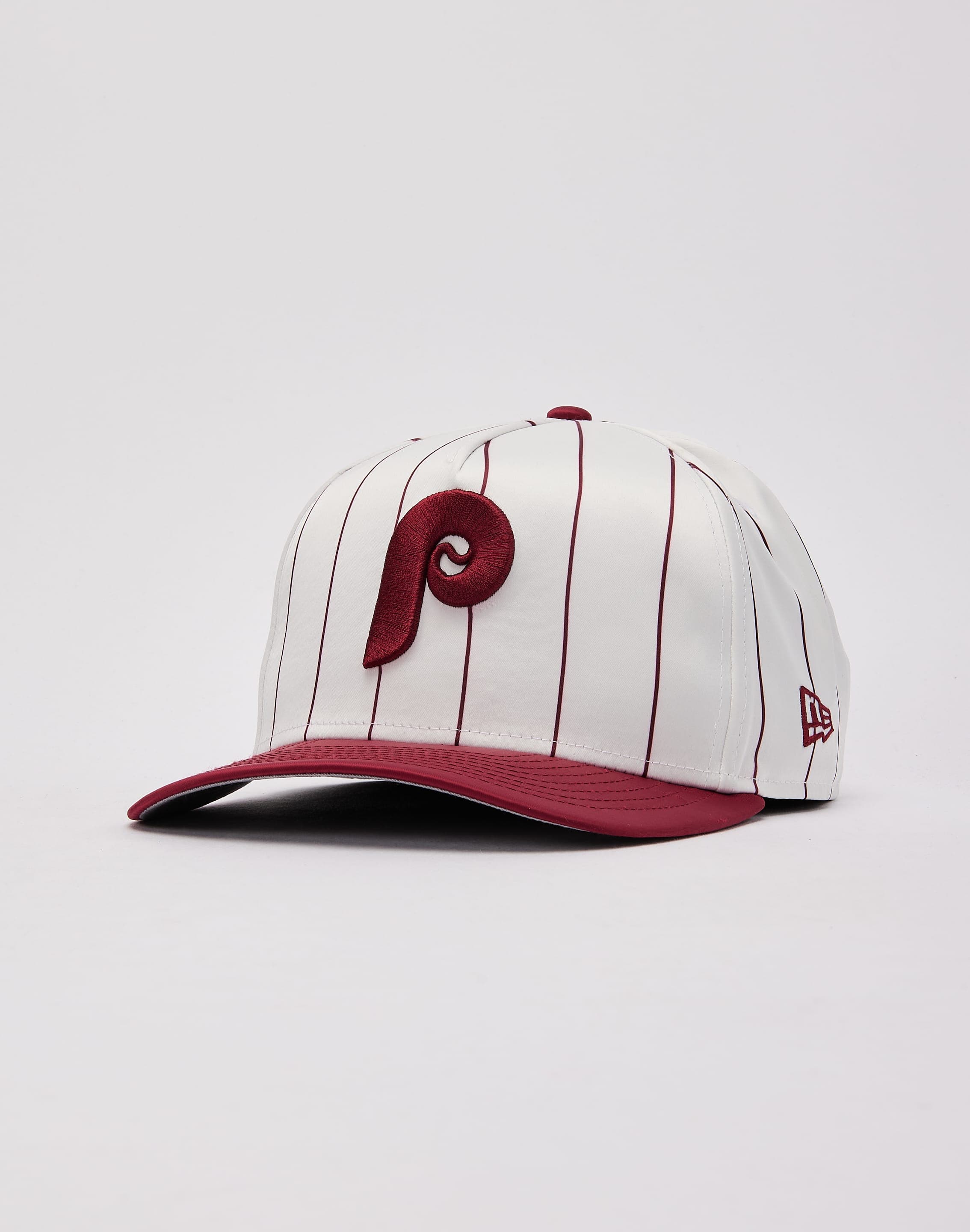Photo of New Era MLB Philadelphia Phillies Satin Pinstripe 9Fifty A-Frame Snapback
