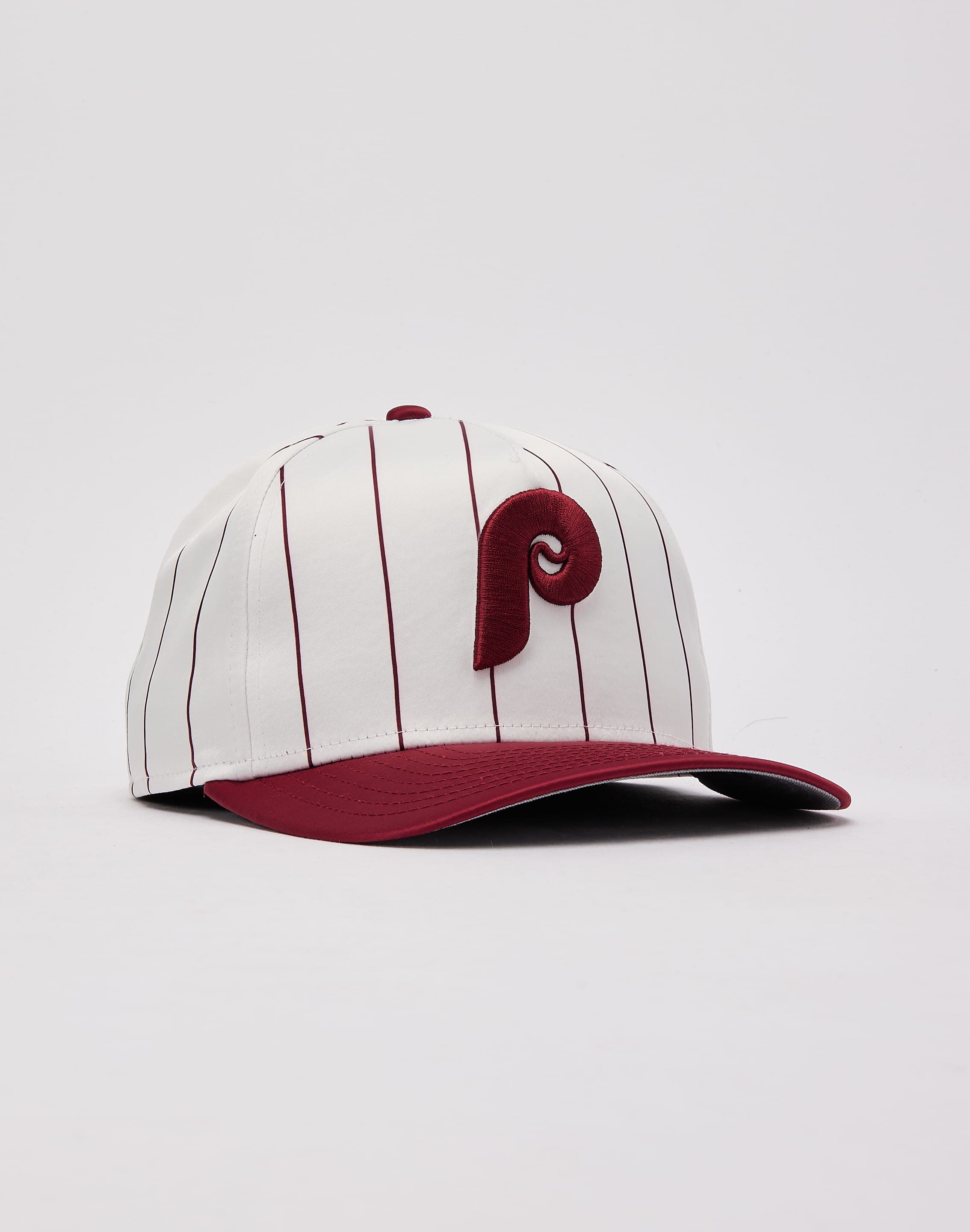 Photo of New Era MLB Philadelphia Phillies Satin Pinstripe 9Fifty A-Frame Snapback