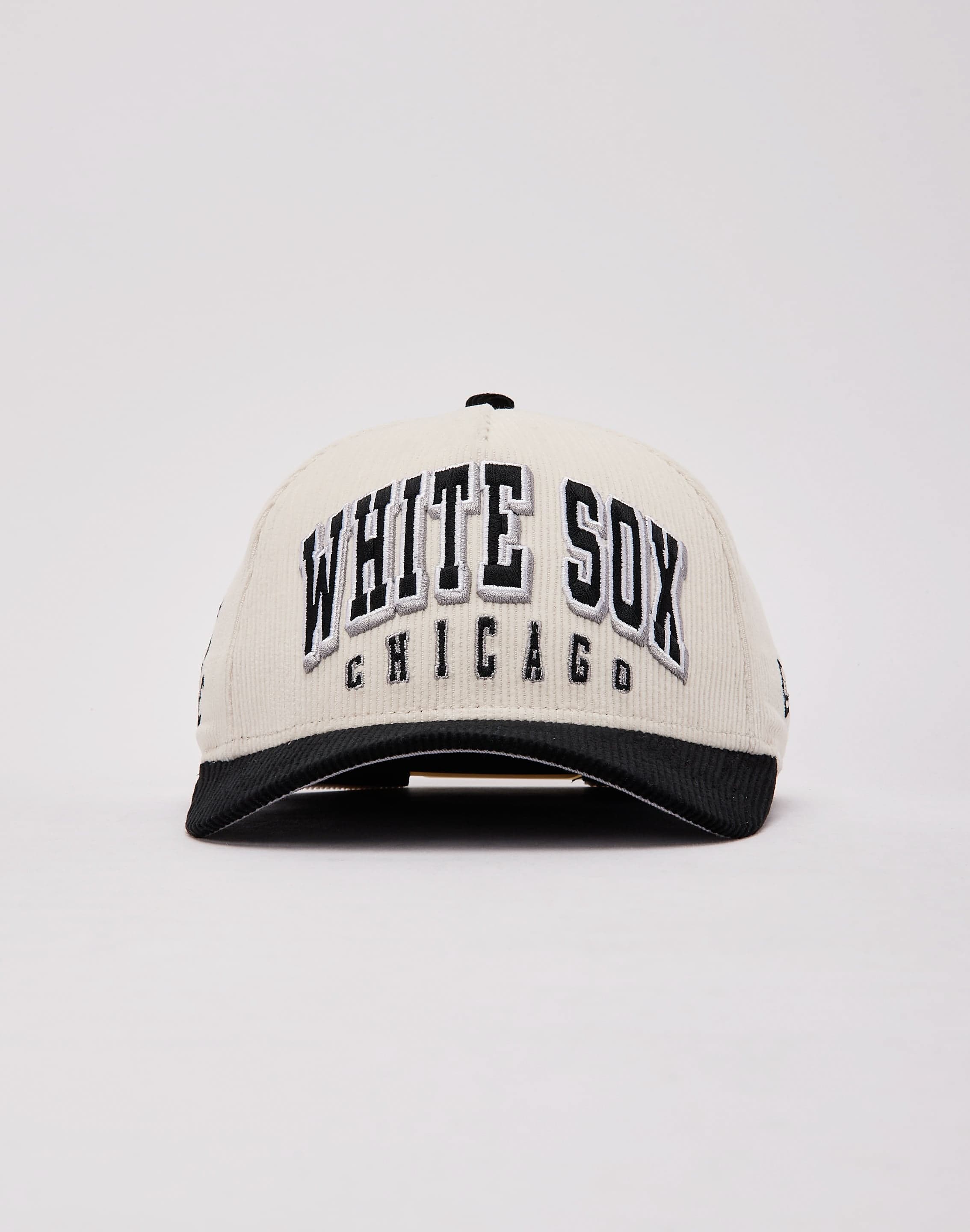 Photo of New Era MLB Chicago White Sox Corduroy 9FORTY A-Frame Hat