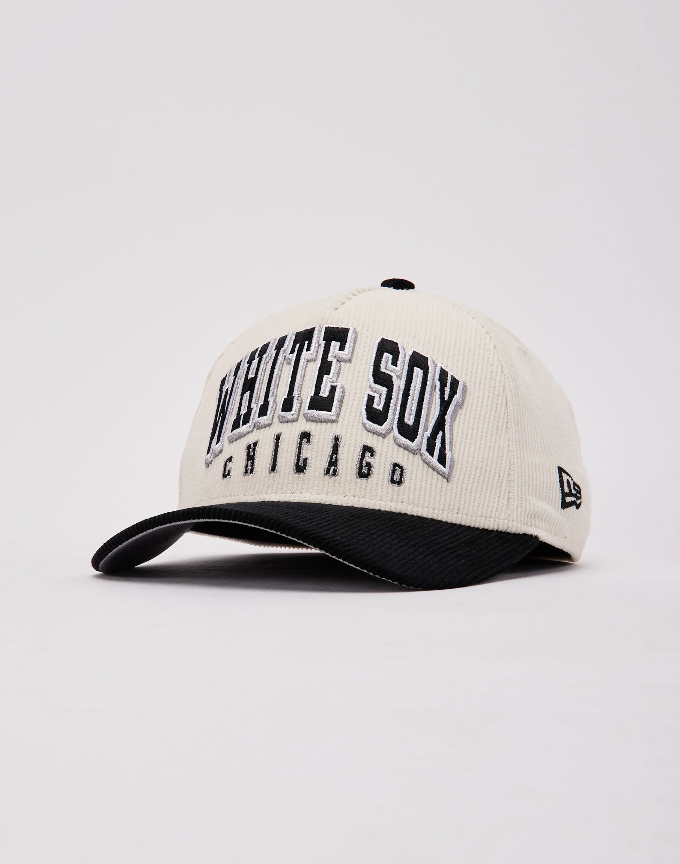 Photo of New Era MLB Chicago White Sox Corduroy 9FORTY A-Frame Hat