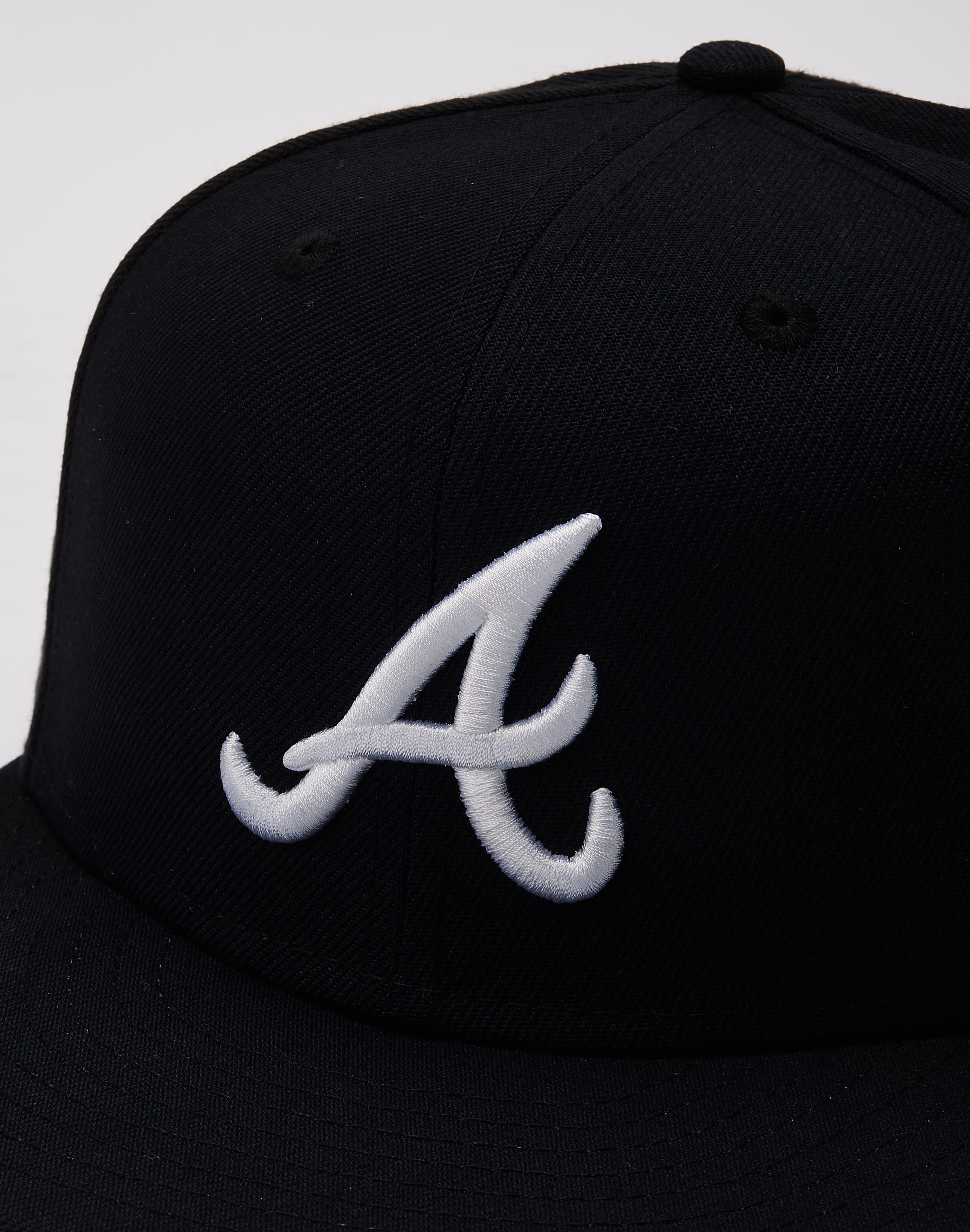 Atlanta Braves キャップ ネイビー New Era MLB Atlanta Braves 59Fifty Fitted Hat – DTLR