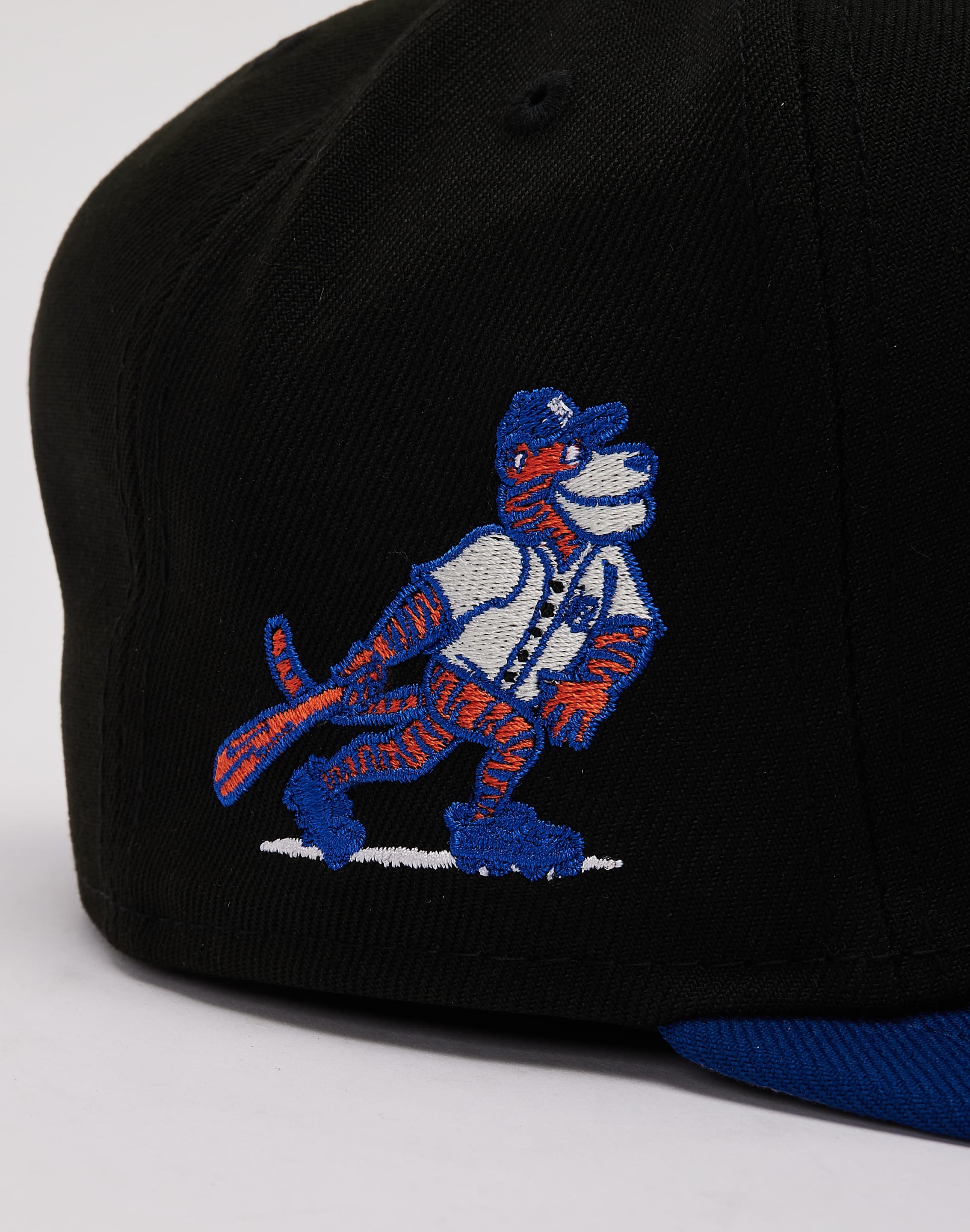 dtlr.com is where to buy