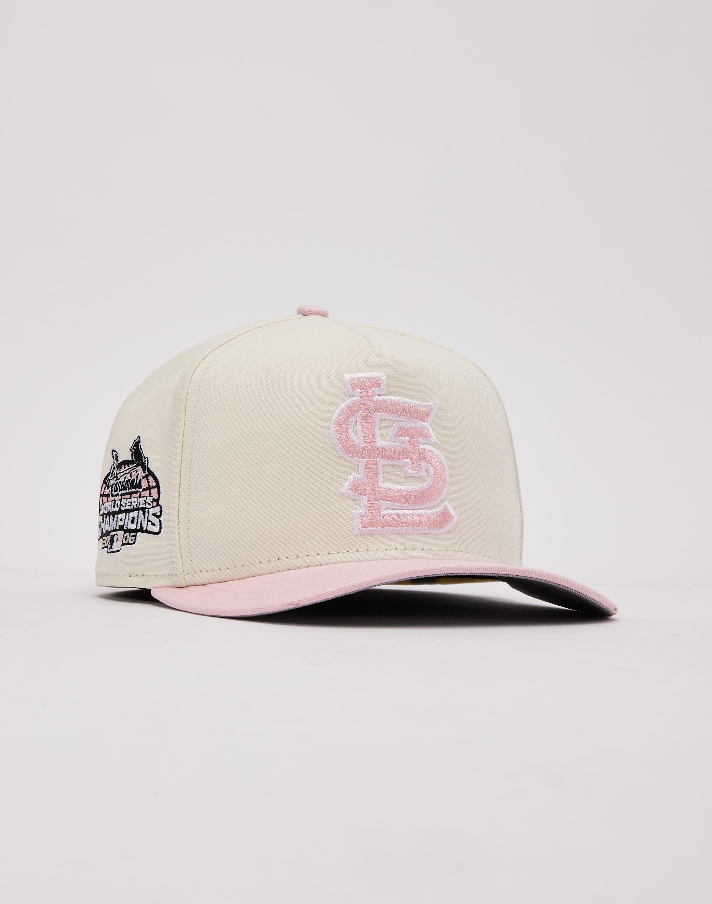 Photo of New Era  St. Louis Cardinals 2006 World Series Champions 9FIFTY Snapback Hat